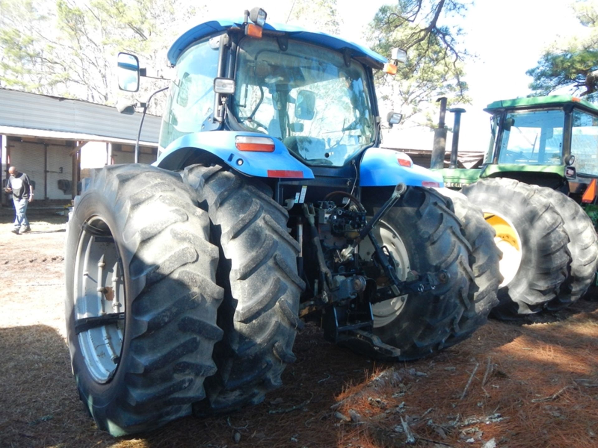 New Holland T6050 snap on duals, weights, 3094 hours, - Image 2 of 7