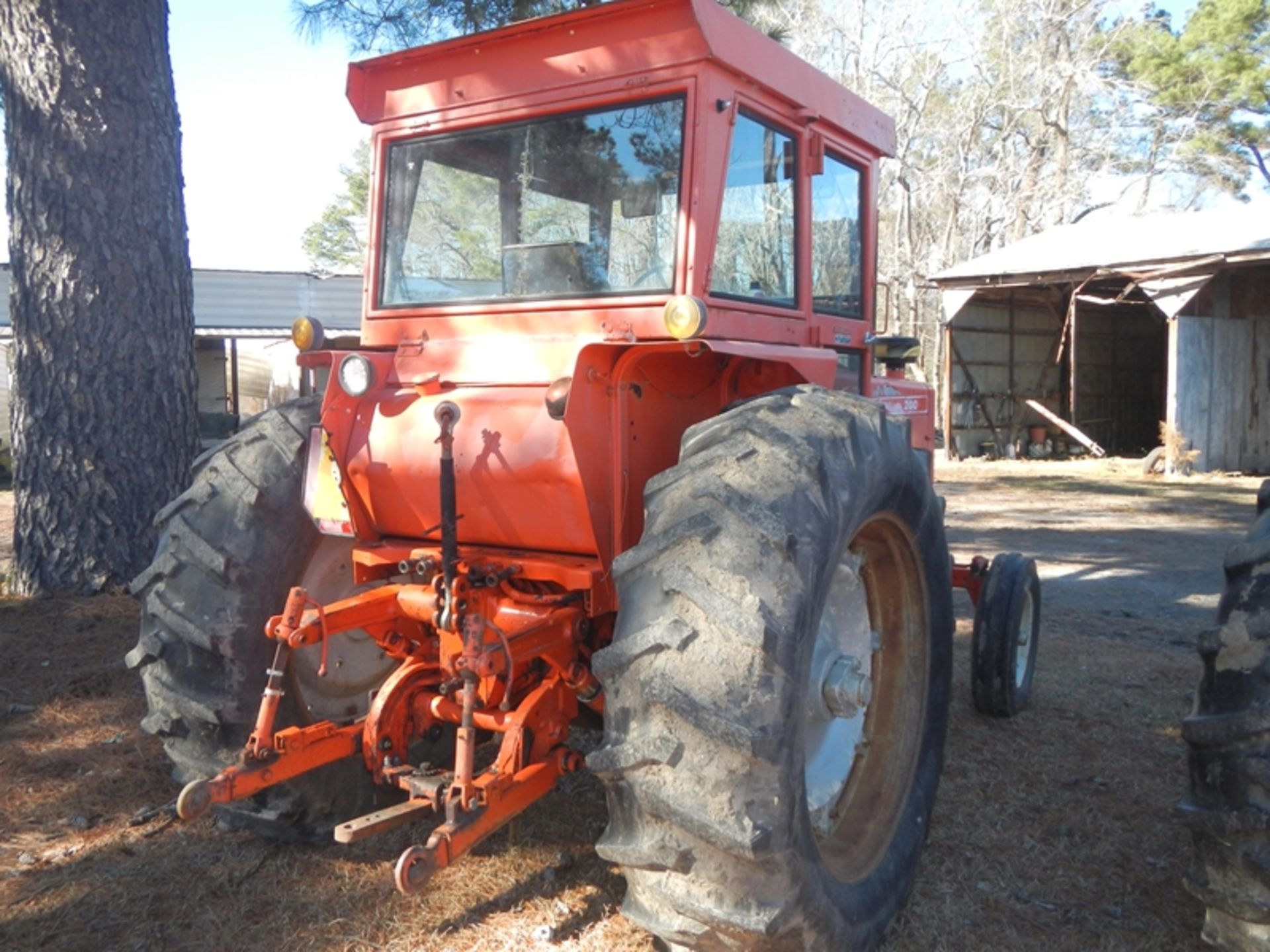 Allis Chamblers 200 with cab glass broken in cab - Image 2 of 6