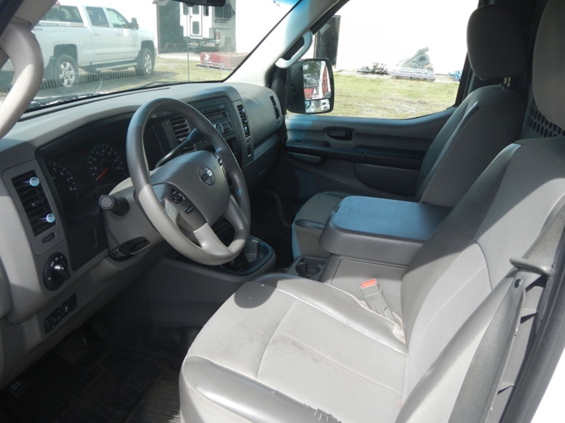 2014 NISSAN NV2500 S "high roof" work van VIN 1N6BF0LYXEN104575 - 183K miles - Image 5 of 6