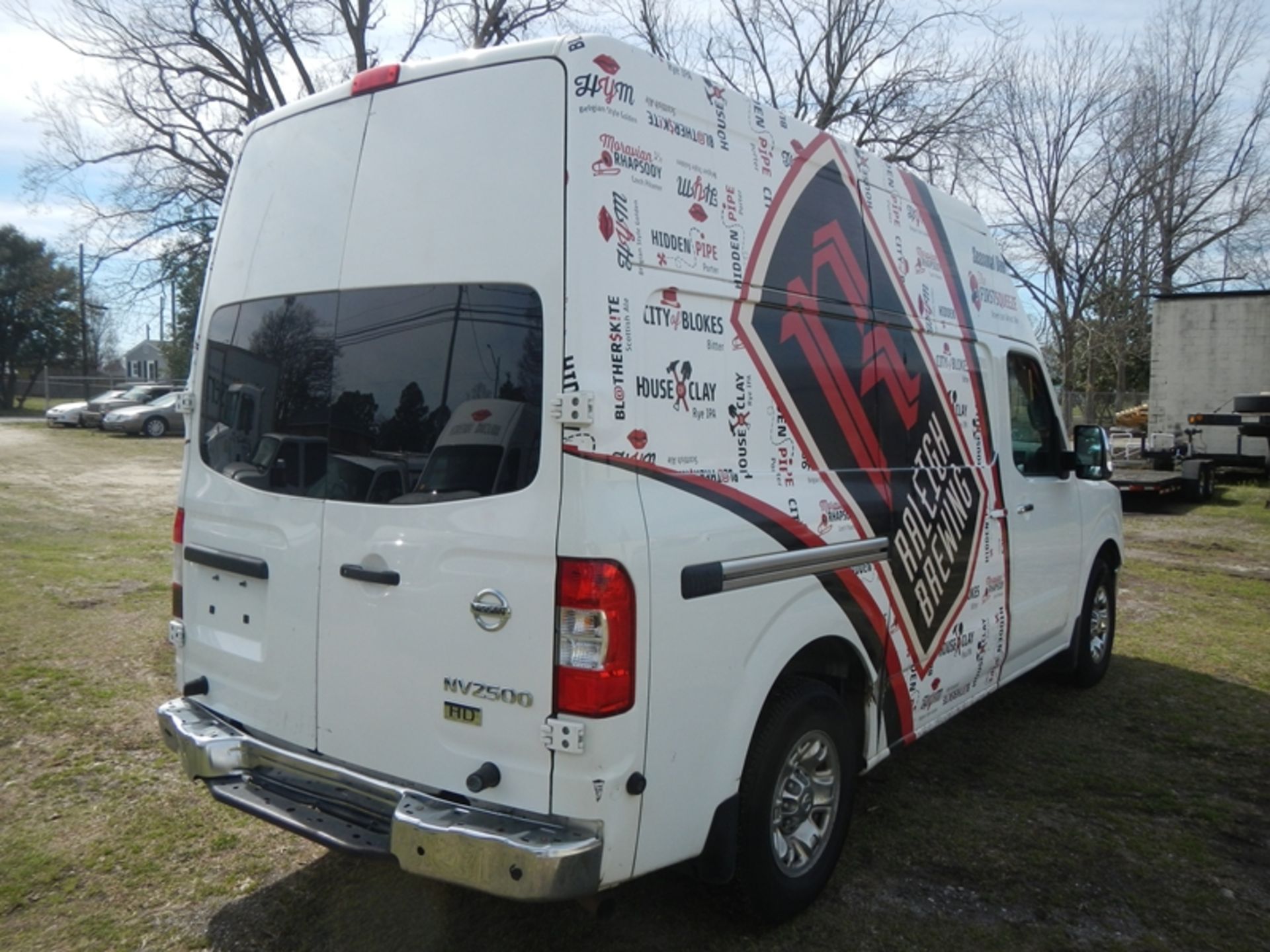 2014 NISSAN NV2500 S "high roof" work van VIN 1N6BF0LYXEN104575 - 183K miles - Image 3 of 6