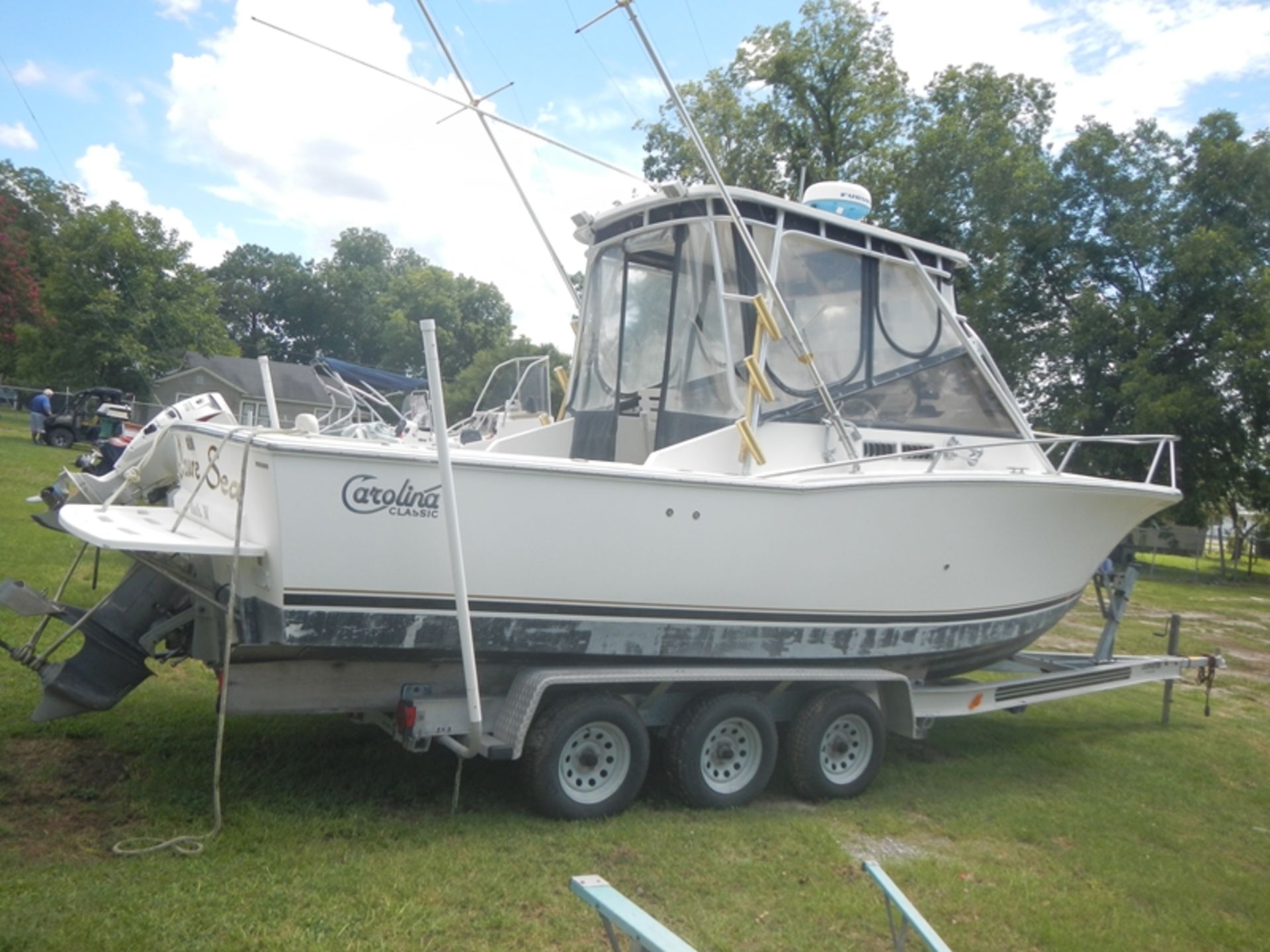 2002 Carolina Classic 25' Sports Fishing boat vin# CAR25289F102 - recent resoration, 8.1MPI CRUSADER - Image 3 of 11