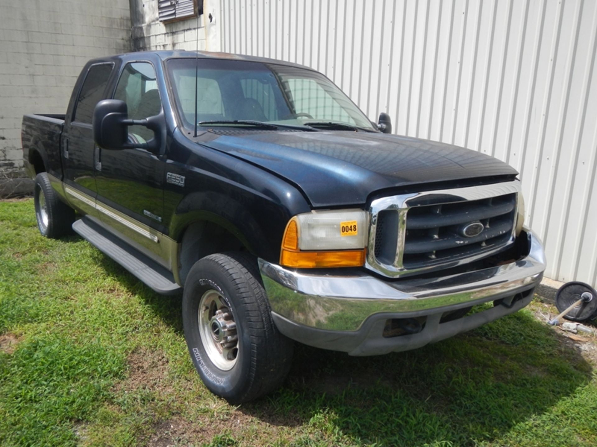 2000 FORD F250 4WD, crew cab, 7.3 diesel, 217,651 miles - 1FTNW21F1YED31218 - Image 2 of 6