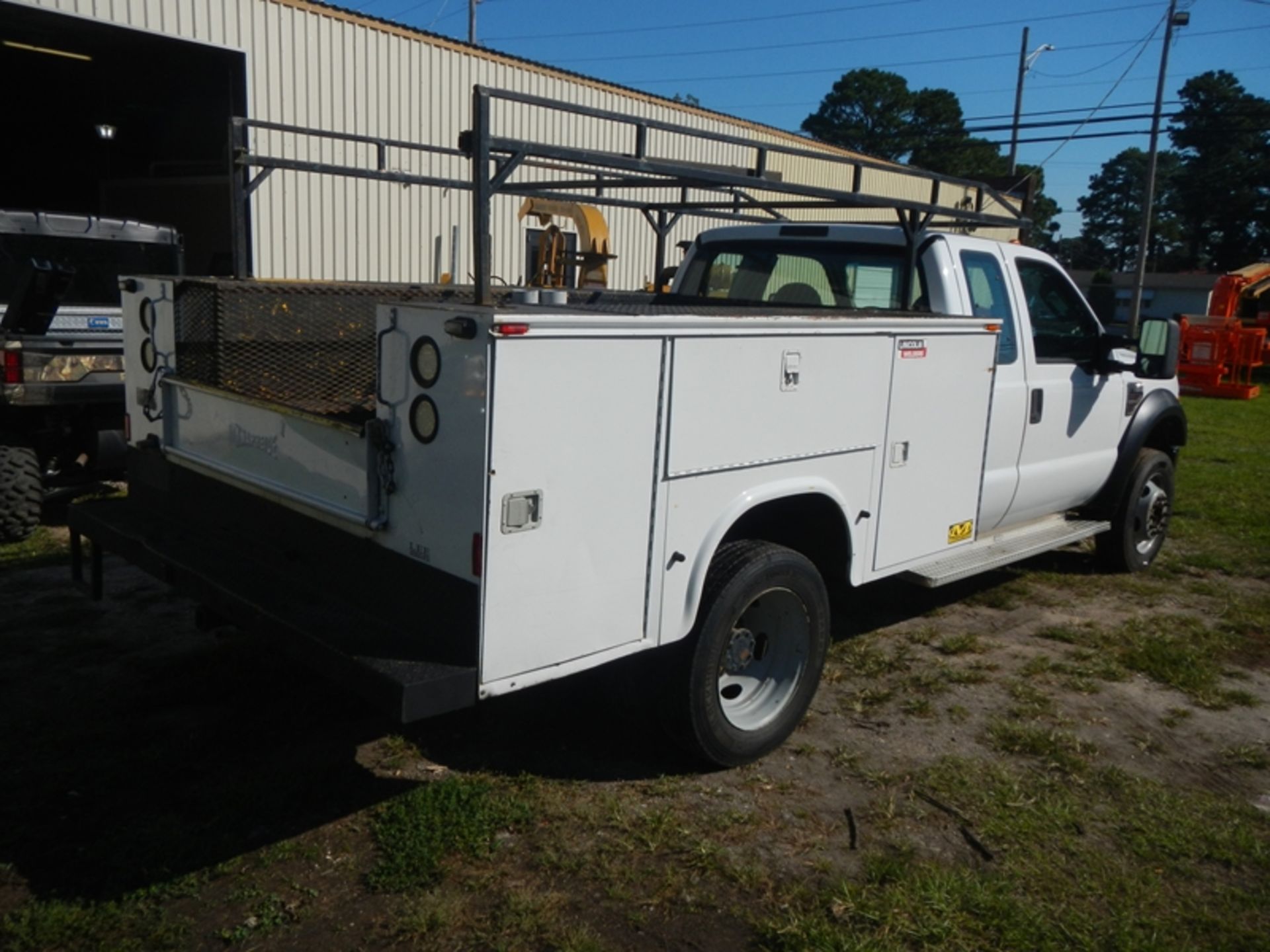 2008 Ford F550 6.0 dsl utility body - Image 3 of 7