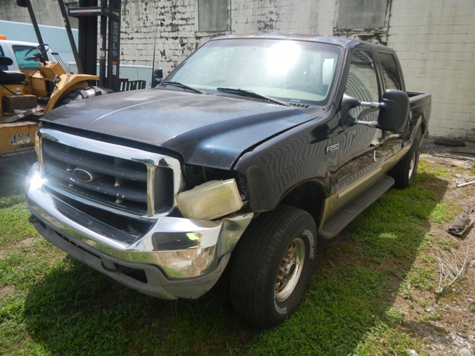 2000 FORD F250 4WD, crew cab, 7.3 diesel, 217,651 miles - 1FTNW21F1YED31218