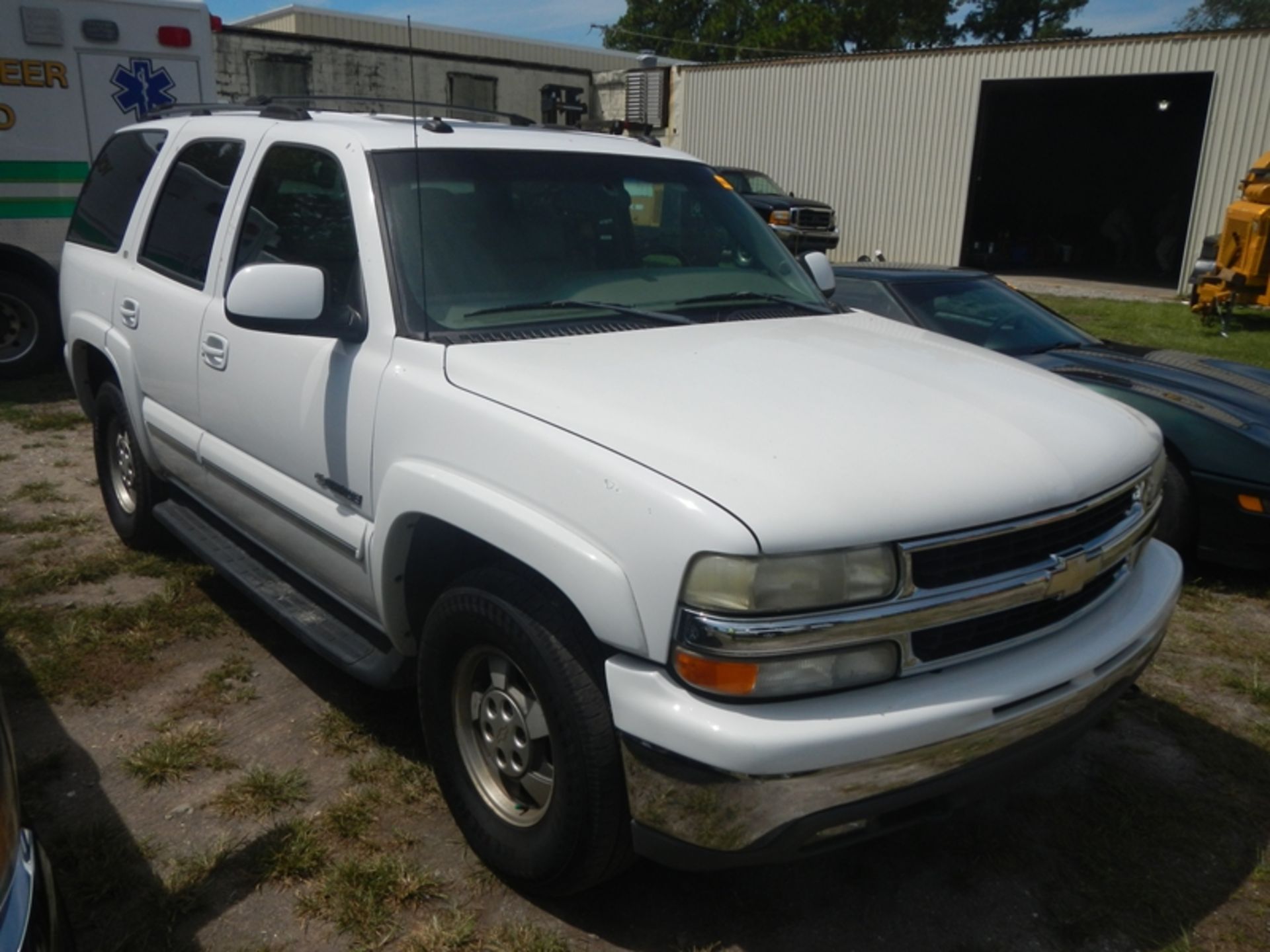 2003 CHEVROLET Tahoe dash cluster broken - mileage unknown - 1GNEK13Z93R320098 - Image 2 of 7