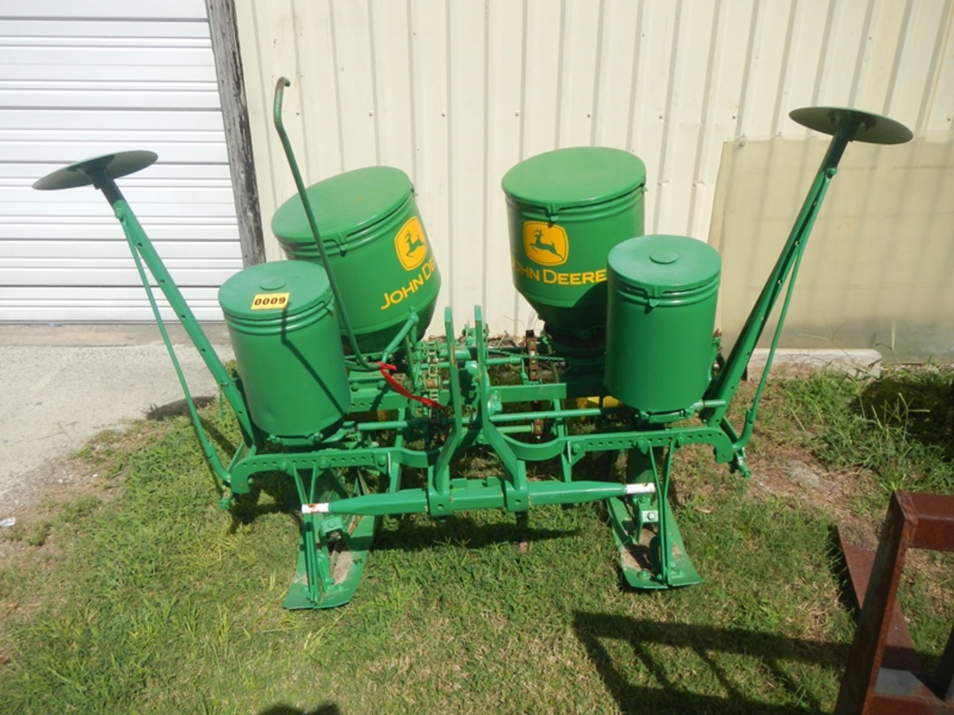 JD 2 row planter