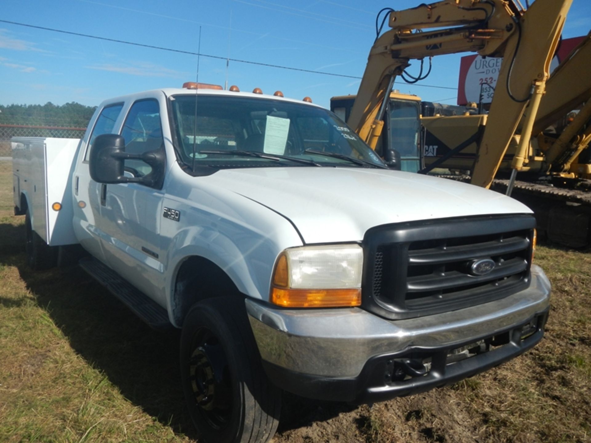 2000 FORD F450 crew cab, dsl - 286,862 miles - 1FDXW46F5YEB15137 - Image 6 of 6