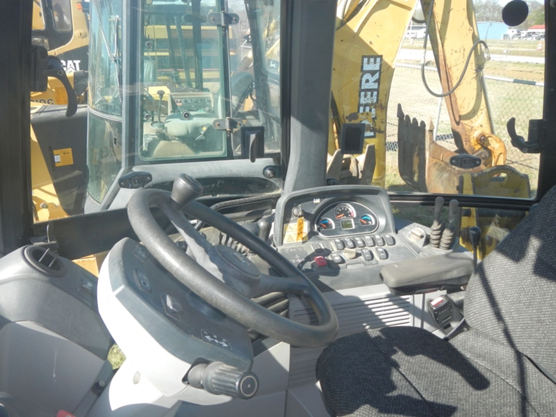 2012 CAT 420F backhoe/loader with cab, 4WD, cab, extendahoe with thumb, 4in1 front bucket, with - Image 9 of 9