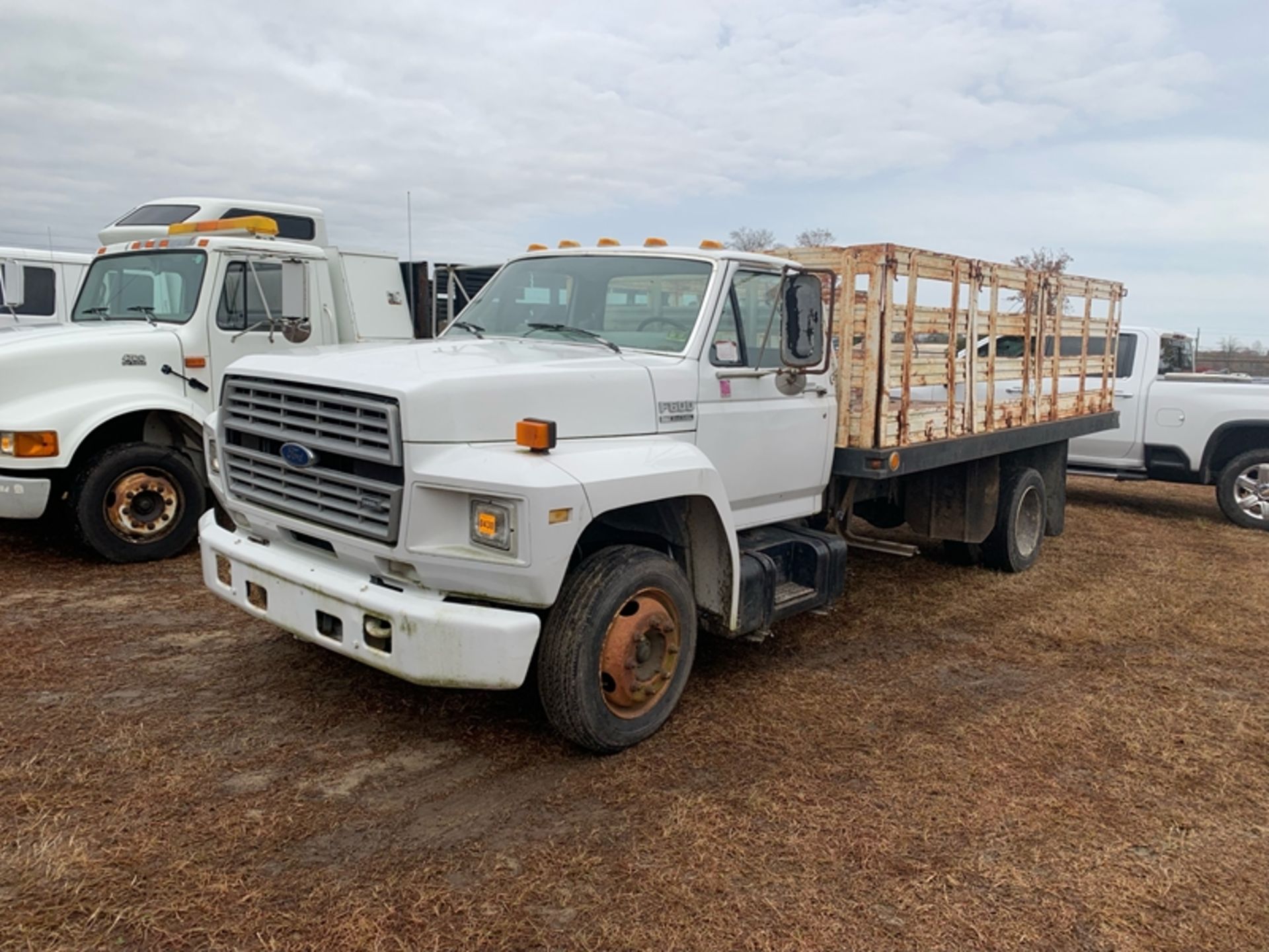 1991 Ford F600 dsl flat bed