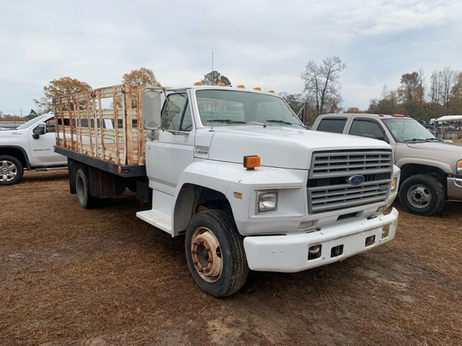 1991 Ford F600 dsl flat bed - Image 2 of 5
