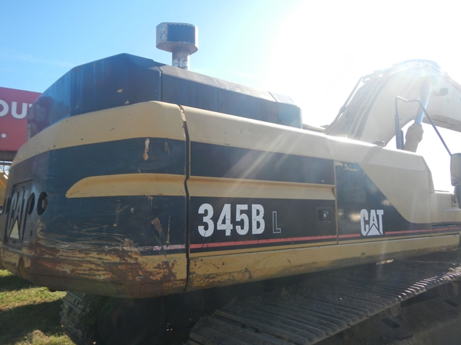 CAT 345BL excavator (100,000 lb+ machine) - 10,357 hrs showing - SERIAL: 9CW00194 - Image 10 of 14