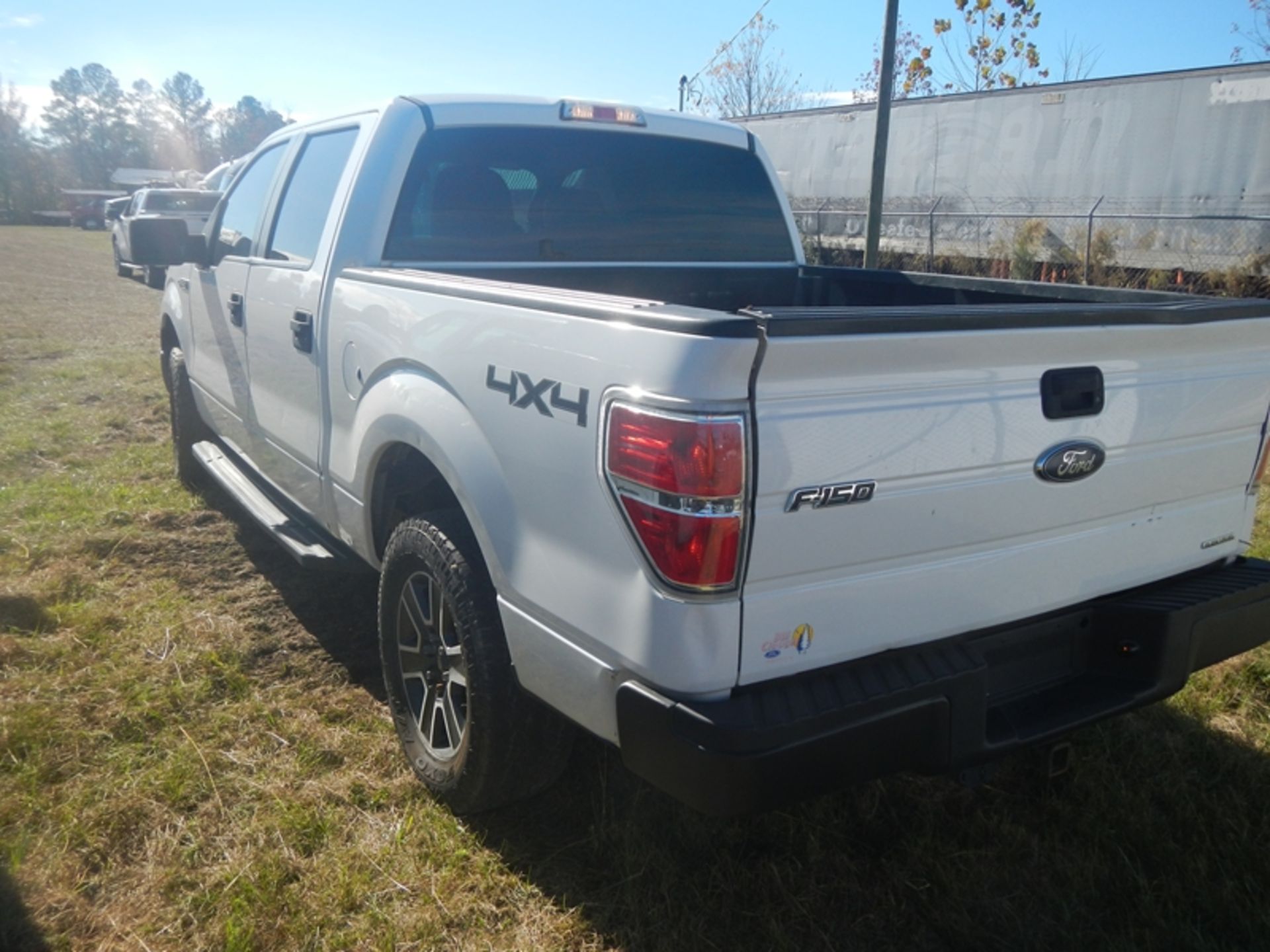 2014 FORD F150 pickup, crew cab, 4WD, gas - 228,577 miles - 1FTFW1EF5EFB93732 - Image 4 of 6