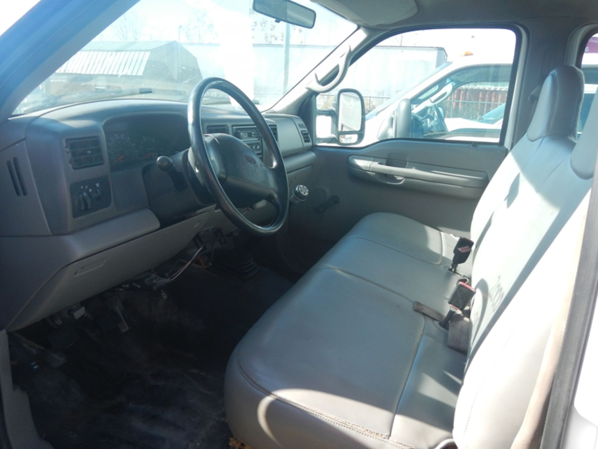 2000 FORD F450 crew cab, dsl - 286,862 miles - 1FDXW46F5YEB15137 - Image 2 of 6