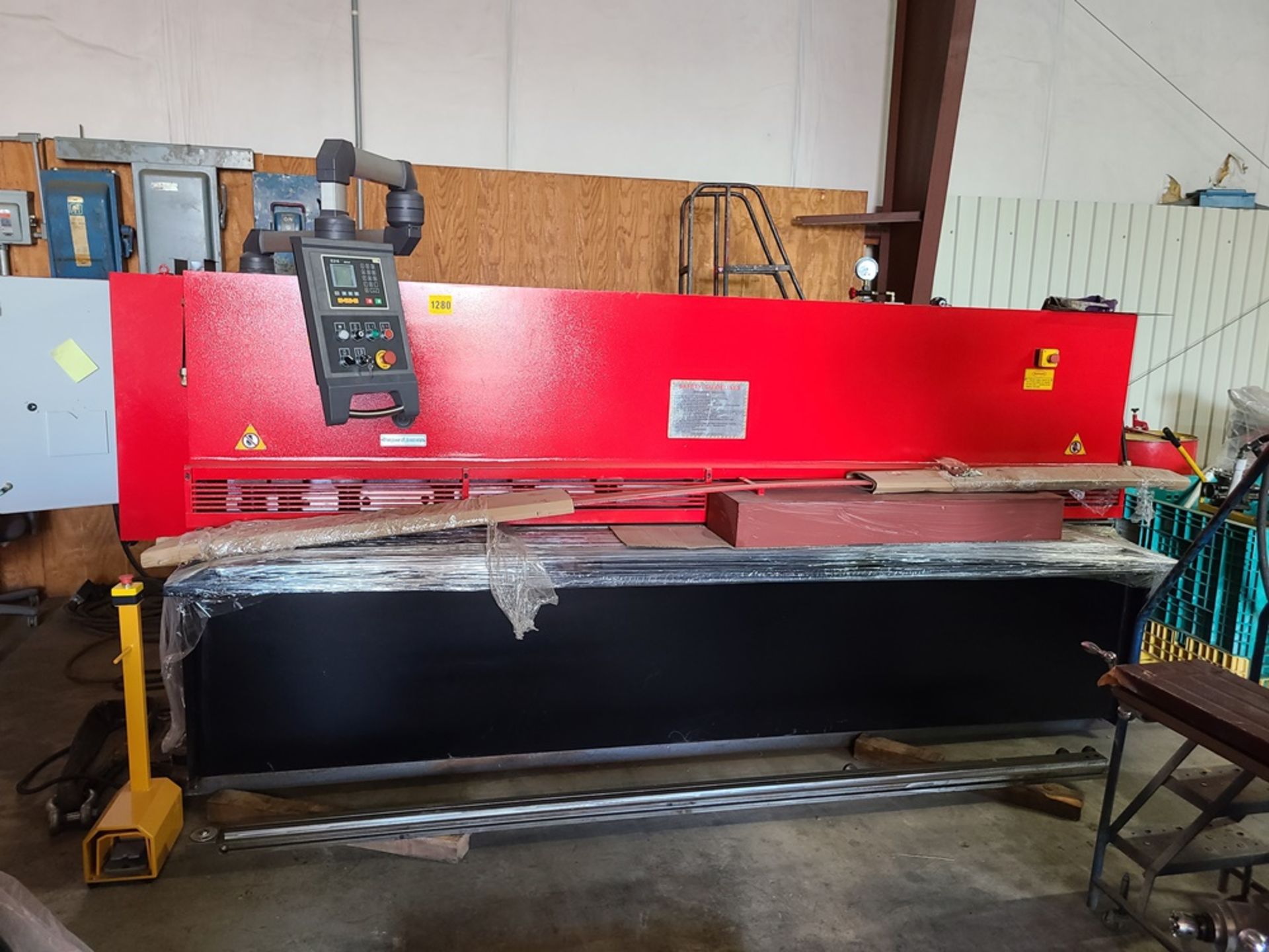 (NEW) EASTERN TOOL hydraulic swing beam squaring shear machine - Model H-1035 - 126" sheet size, - Image 3 of 5