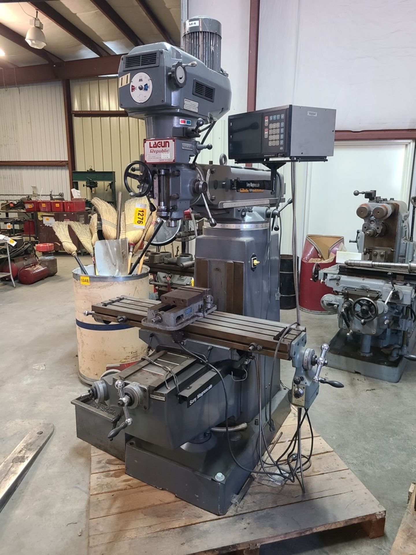 LAGUN vertical milling machine - MODEL FTV-1S - 10" X 44" table, variable speed head, R-8 spindle, - Image 3 of 3