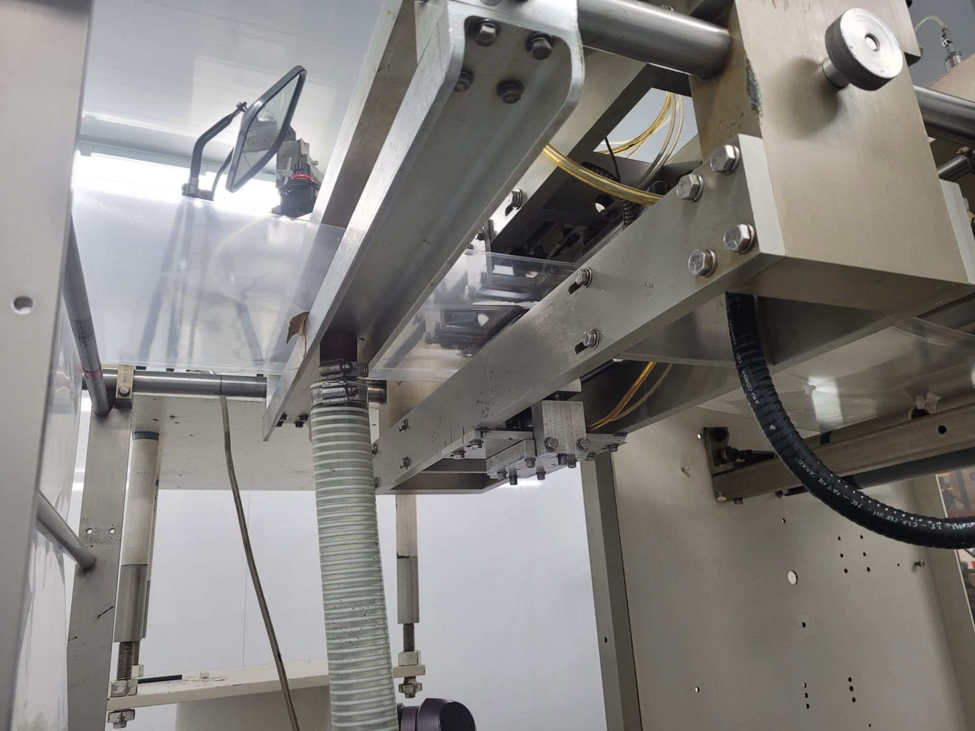 GENERAL PACKAGING 800-1000ml Bag Filler and Filling System - Image 16 of 24