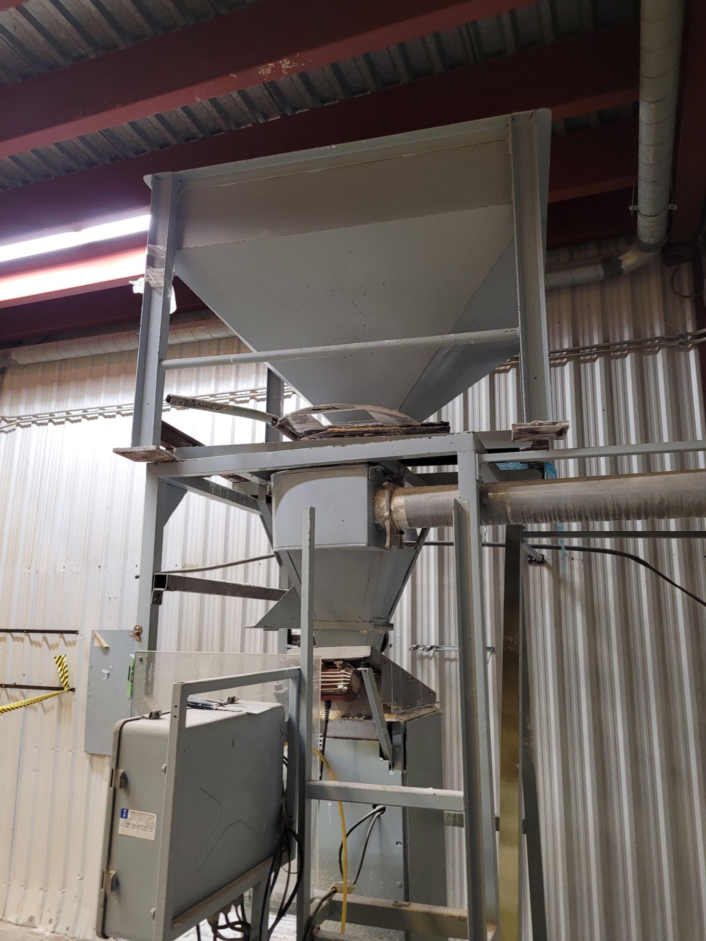 Custom powder filling machine with GMC Controller, hopper, conveyor - formerly used for caustic prod - Image 14 of 19