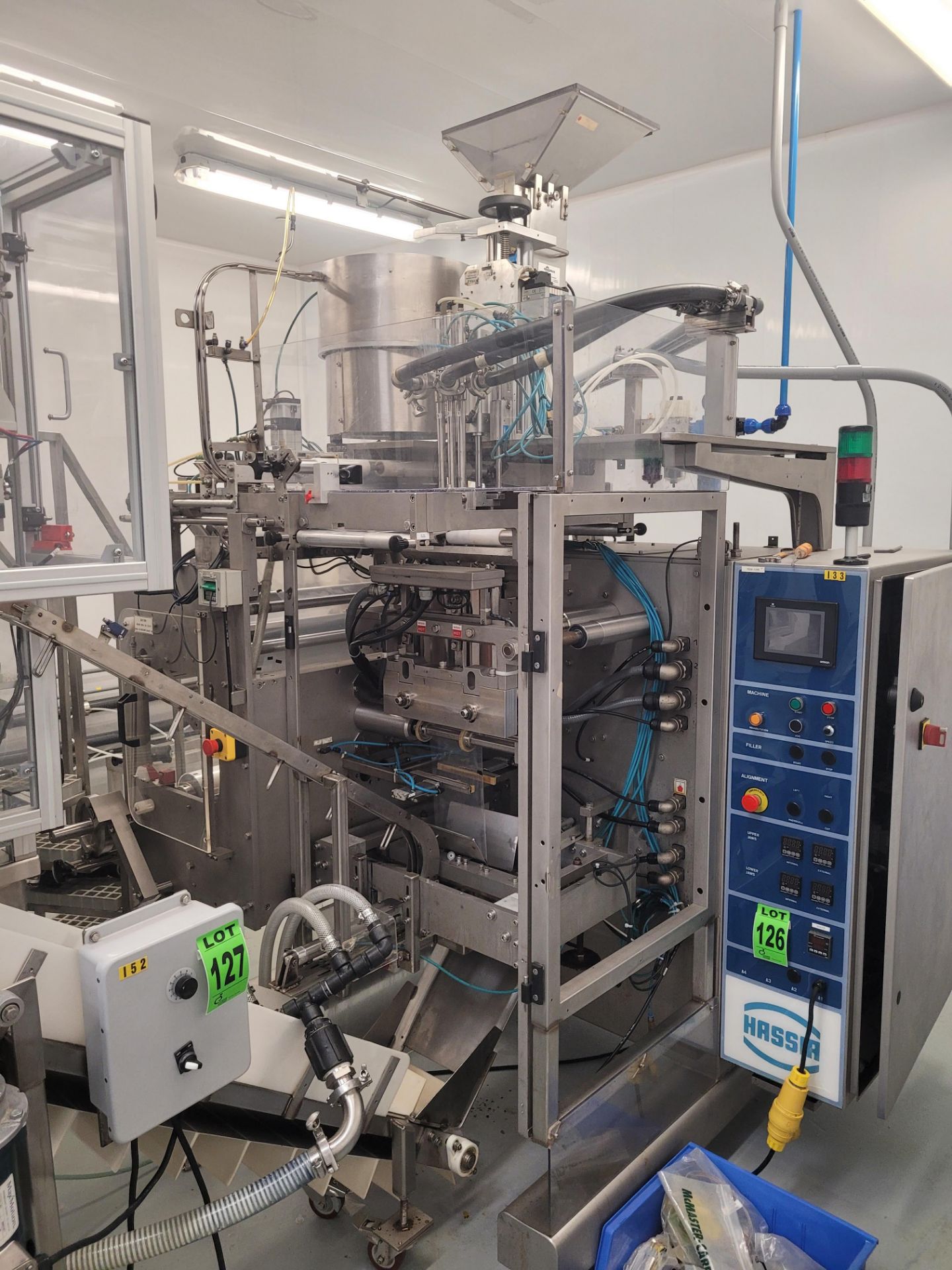 HASSIA/PROCEPACK Four-Sided Pouch/Sachet filling system mod. FVU 22/30 with
