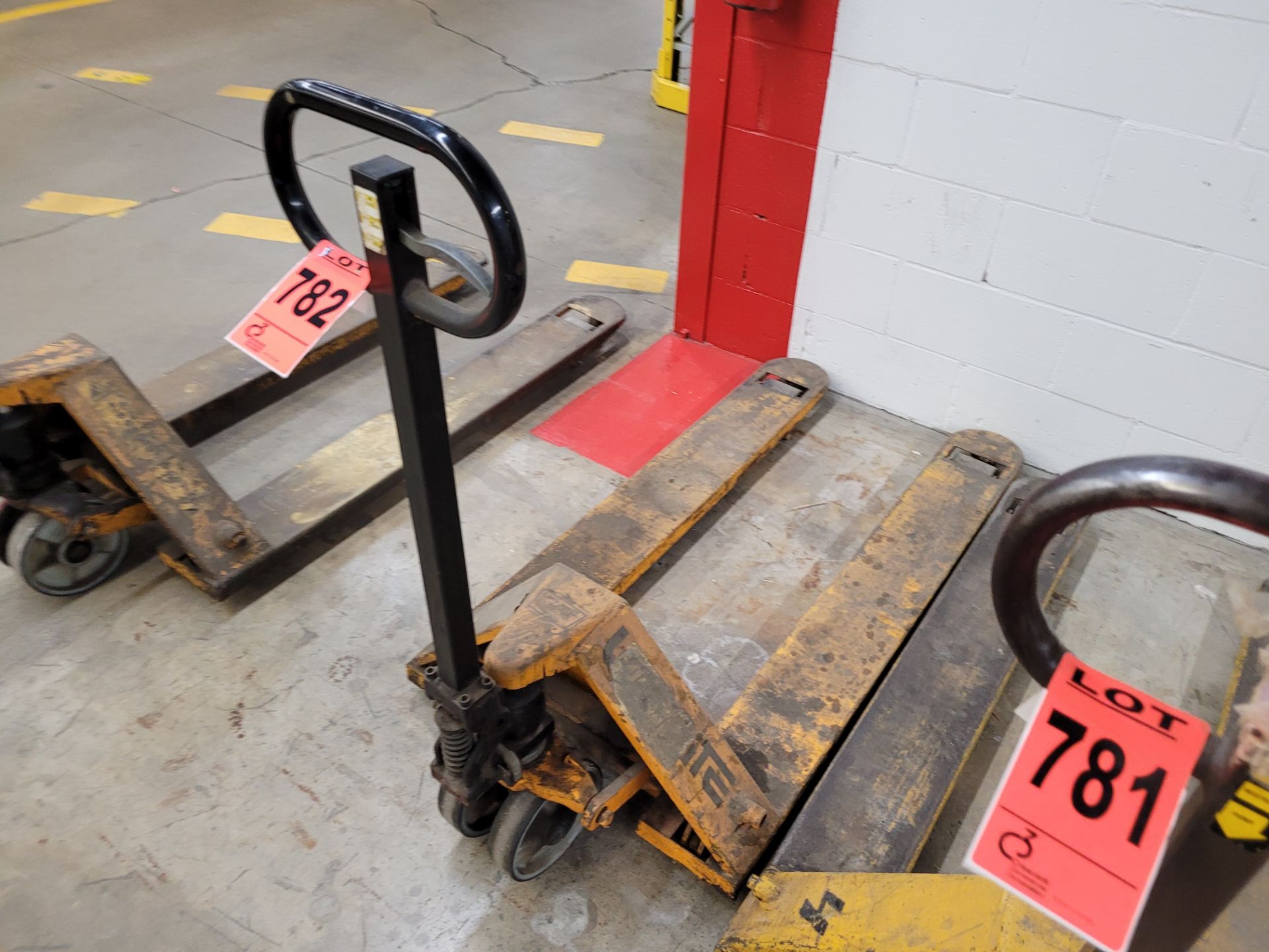 LIFT-RITE 5500lbs pallet jack