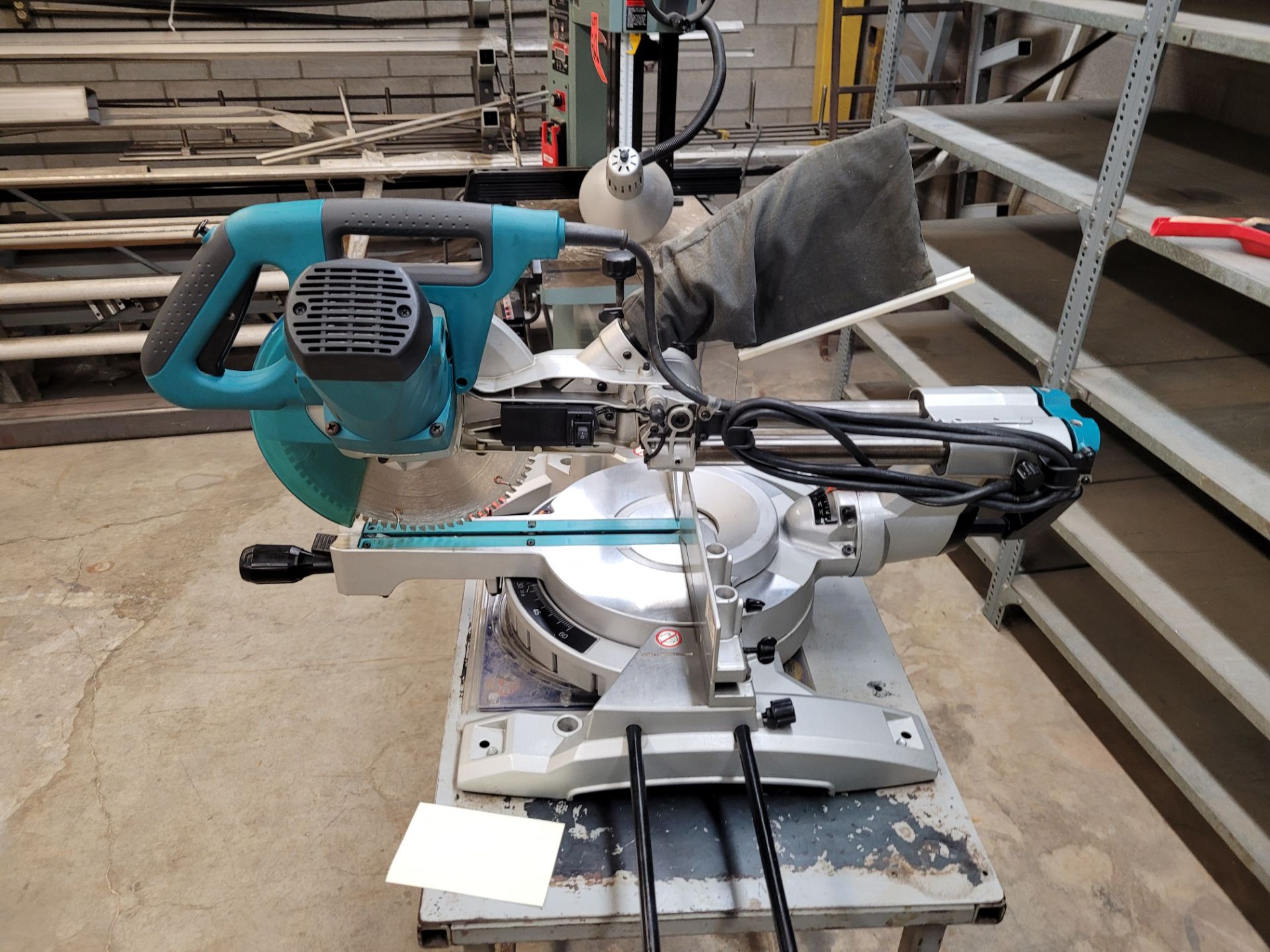 MAKITA mod. LS1018L 10" dual sliding compound mitre saw with laser - Image 4 of 5