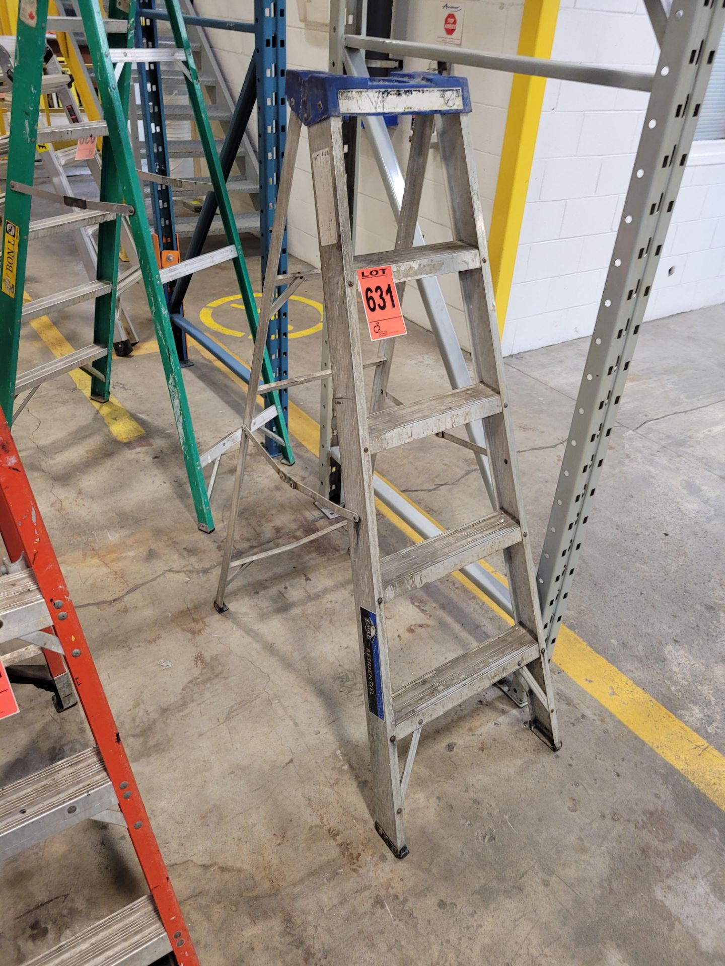 EAGLE PRO 5' aluminum step ladder mod. LP-30677 - Image 2 of 2