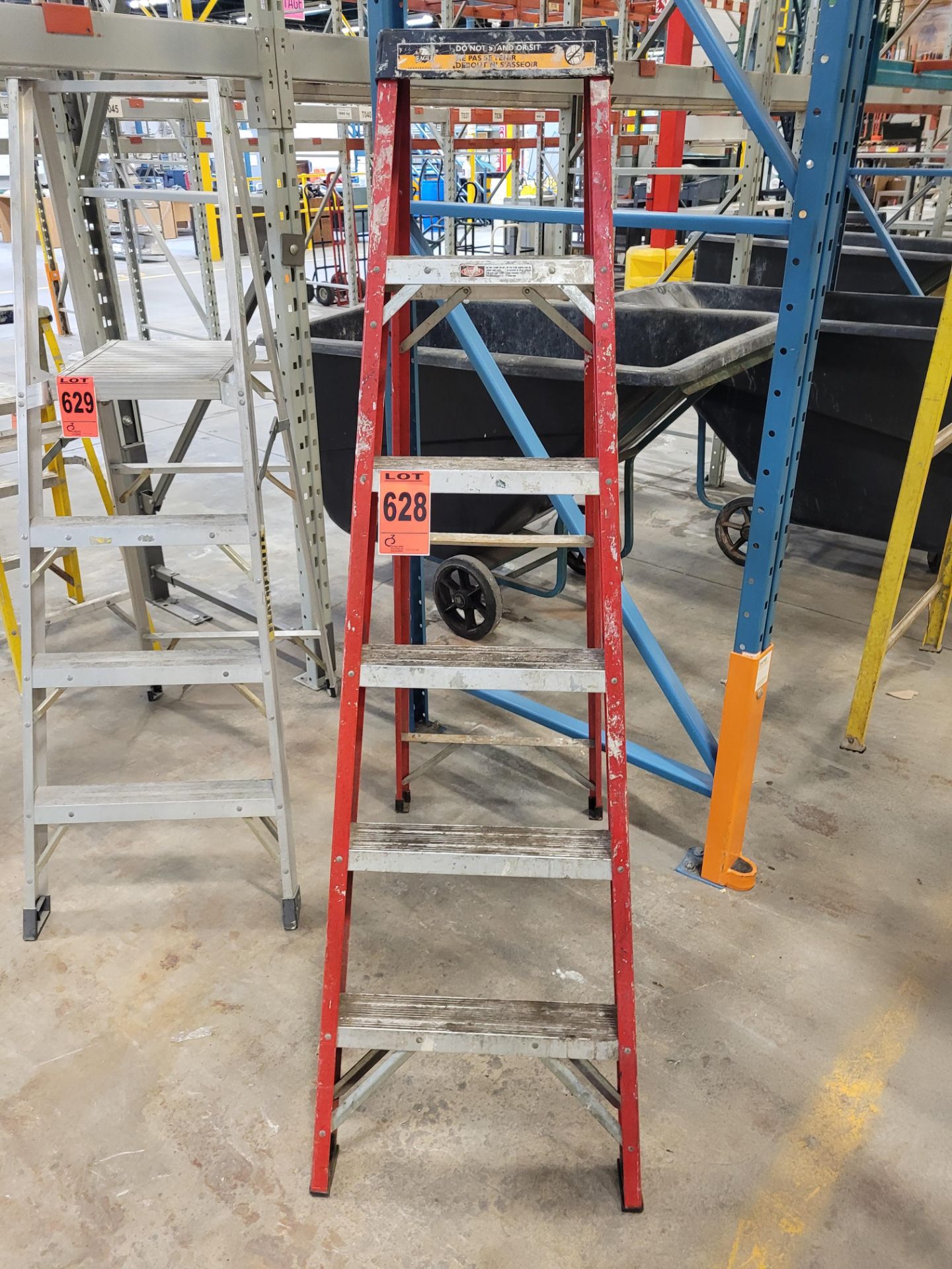 EAGLE PRO 6' fibreglass step ladder mod. LP-30677