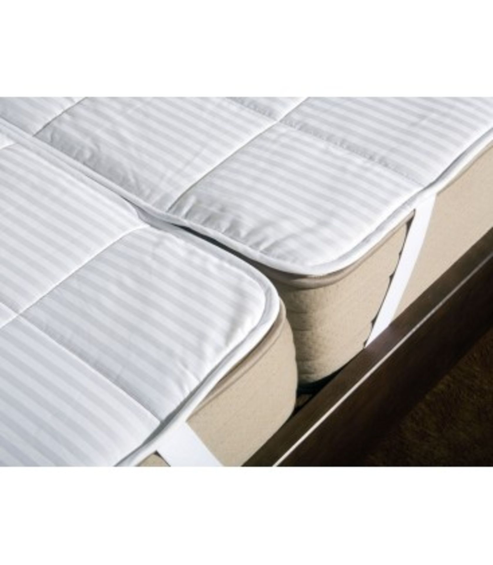 Surmatelas NATURE & PUR mod. NATURALUX taille Demi-Double 24”x75” hypoallergéniques, Anti acariens, - Image 2 of 2