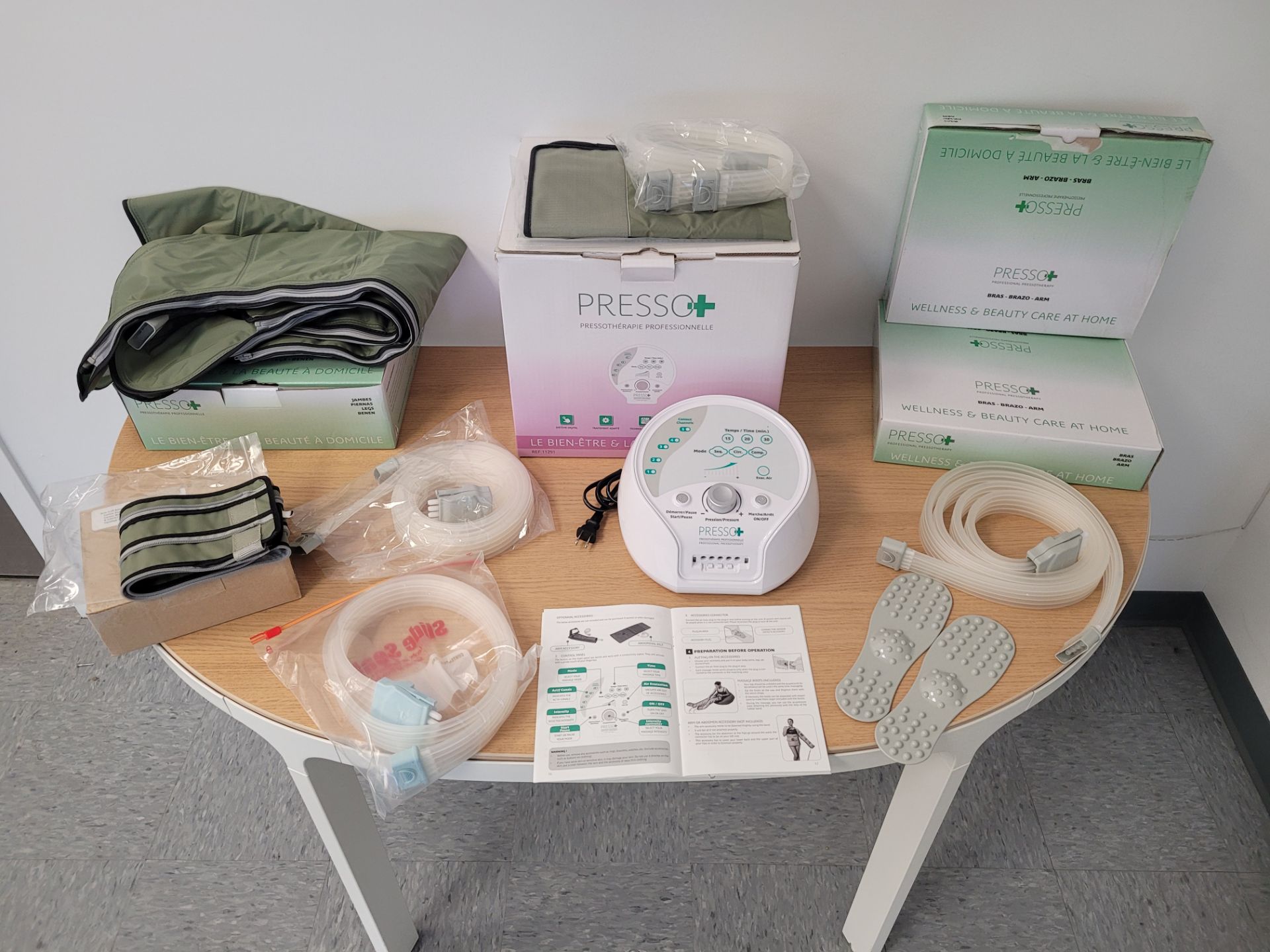 Complete Presso+ Pressotherapy Kit: Presso+ Console