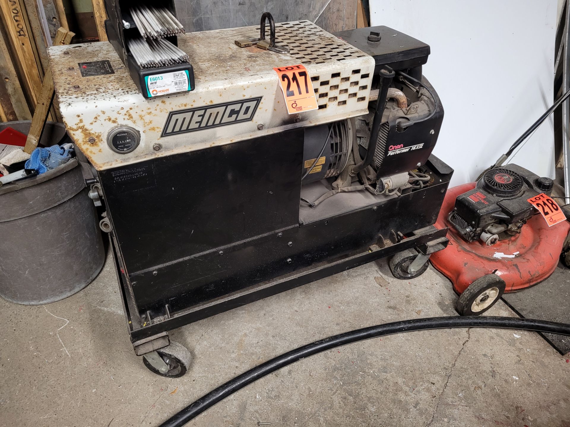 MEMCO mod. AD-225 CC/CV 8000 watt Welder/Generator with (3) work clamps, welding guns - Image 6 of 11