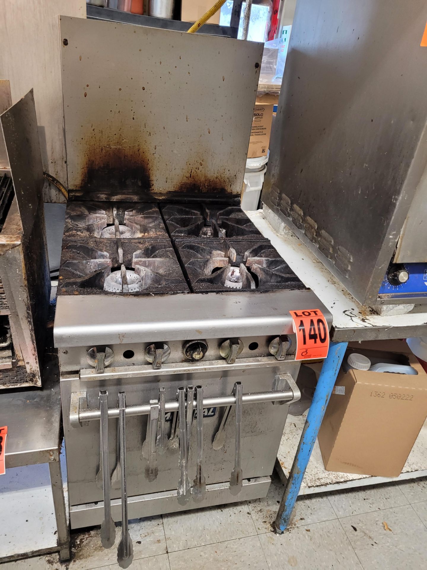 4 Burner Range and Oven