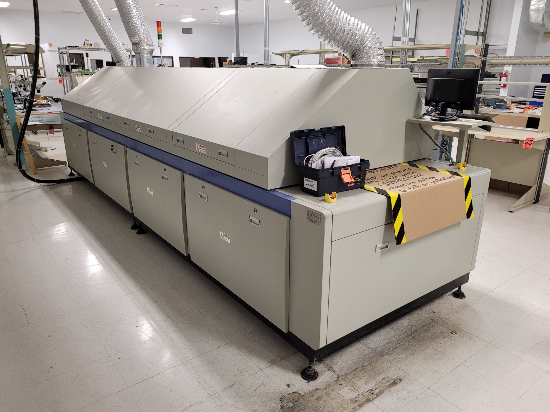 2015 MANNCORP mod. THERMOHEAT V CR1000 10-Zone SMT Reflow Oven and digital control panel ser. C20140 - Image 4 of 17