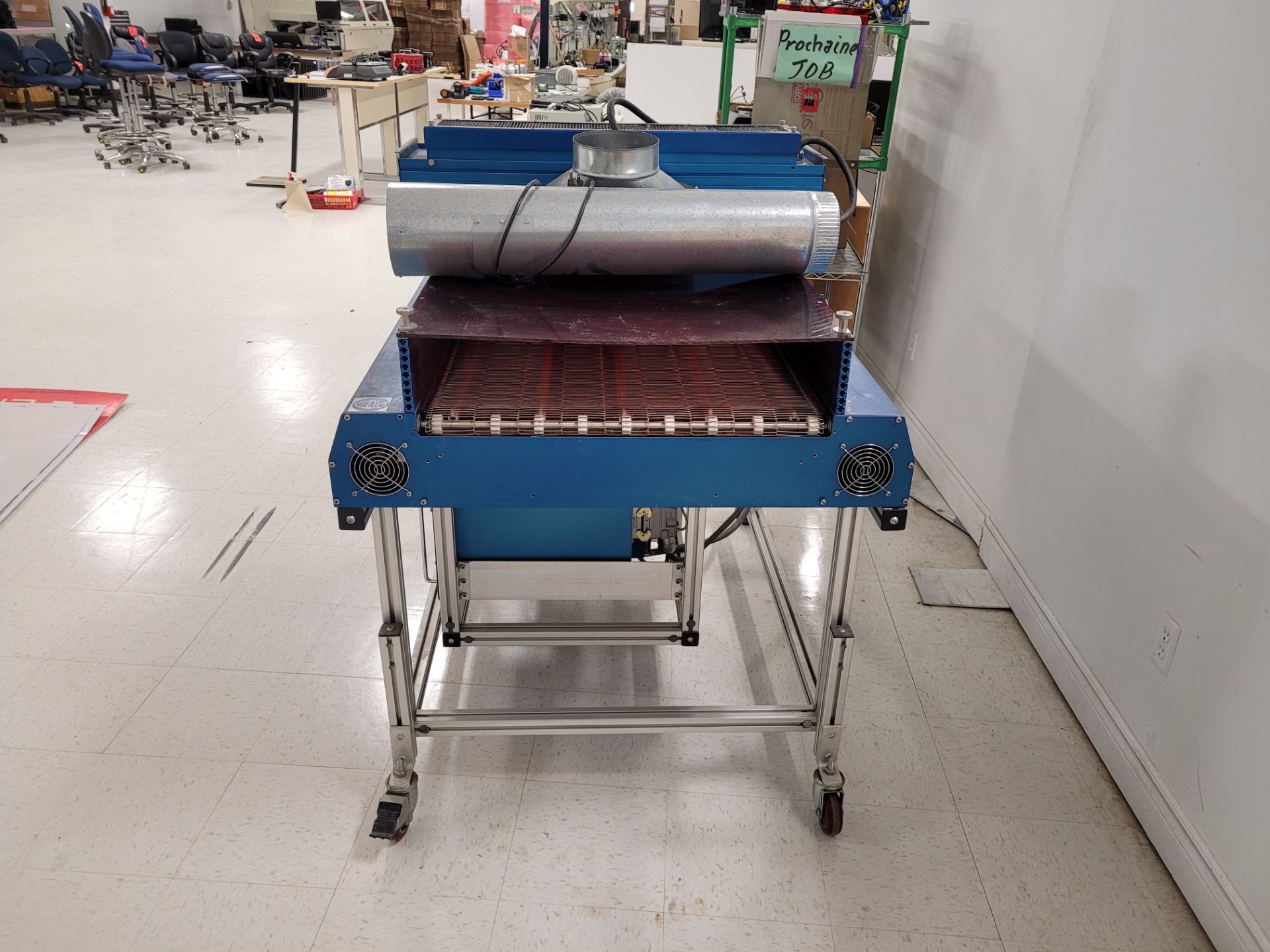 UVEXS INC. Ultraviolet Conveyor Oven mod. 18907 ser. 7099, w/ UVEXS mod. 18909, ser. 7101, 220 V, 30 - Image 2 of 22