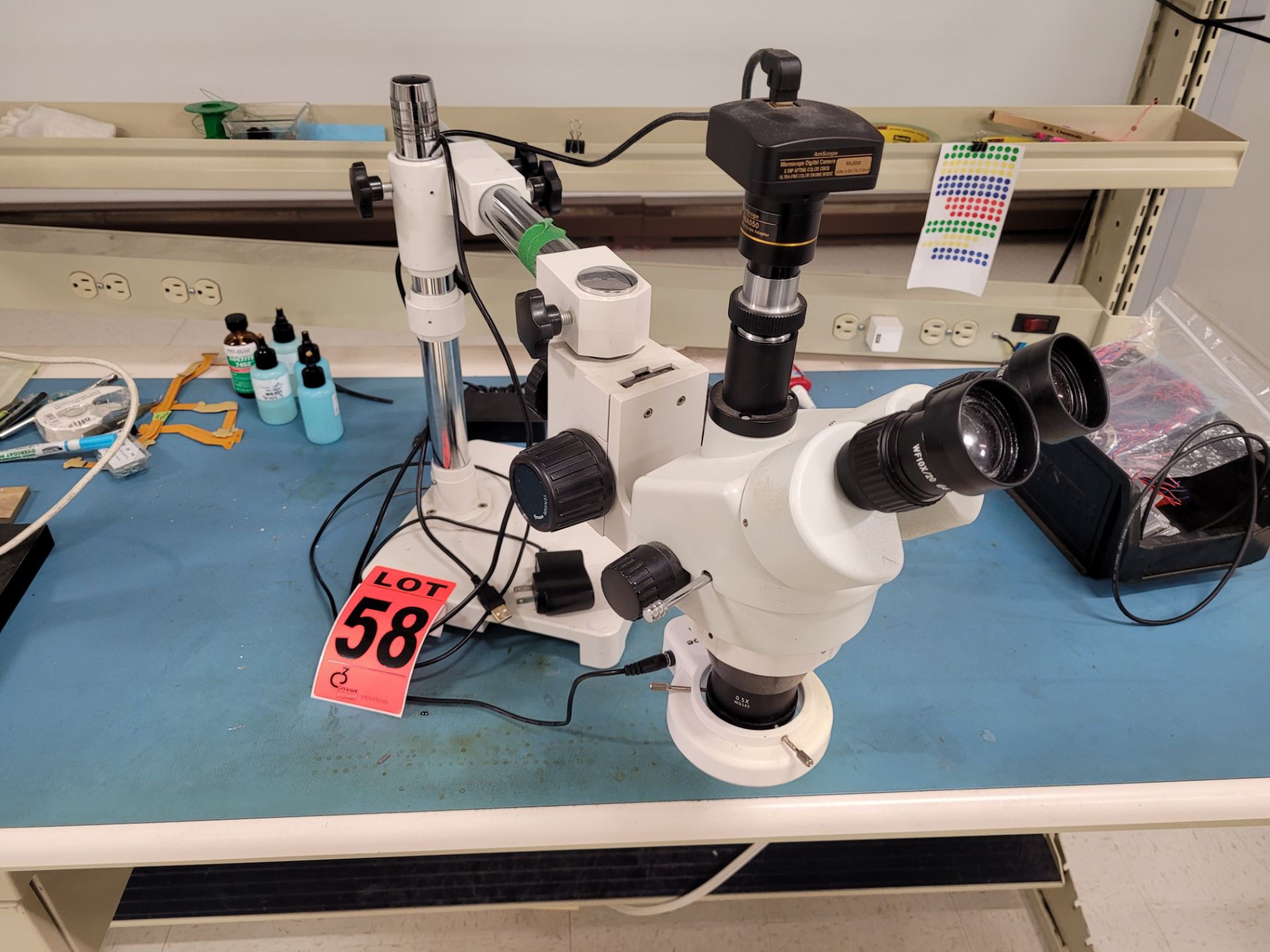 AMSCOPE Trinocular with portable camera mod. MU500, AMSCOPE mod. LED-565, AMSCOPE FMA050 Fixed Micro - Image 6 of 8