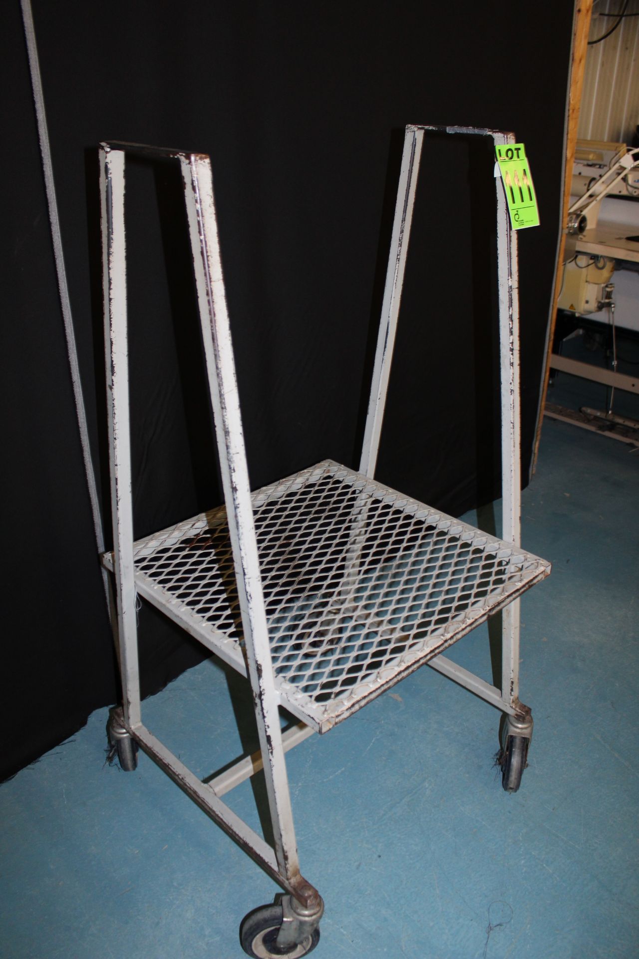 Lot of (6) steel carts with casters, for stackable material, dark grey - Image 2 of 2