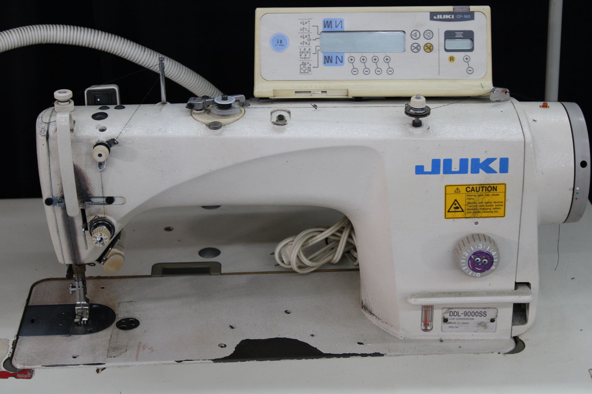 JUKI mod. DDL-9000SS industrial sewing machine, P/T/FOOT LIFT, 110V, stand Up - Image 3 of 5