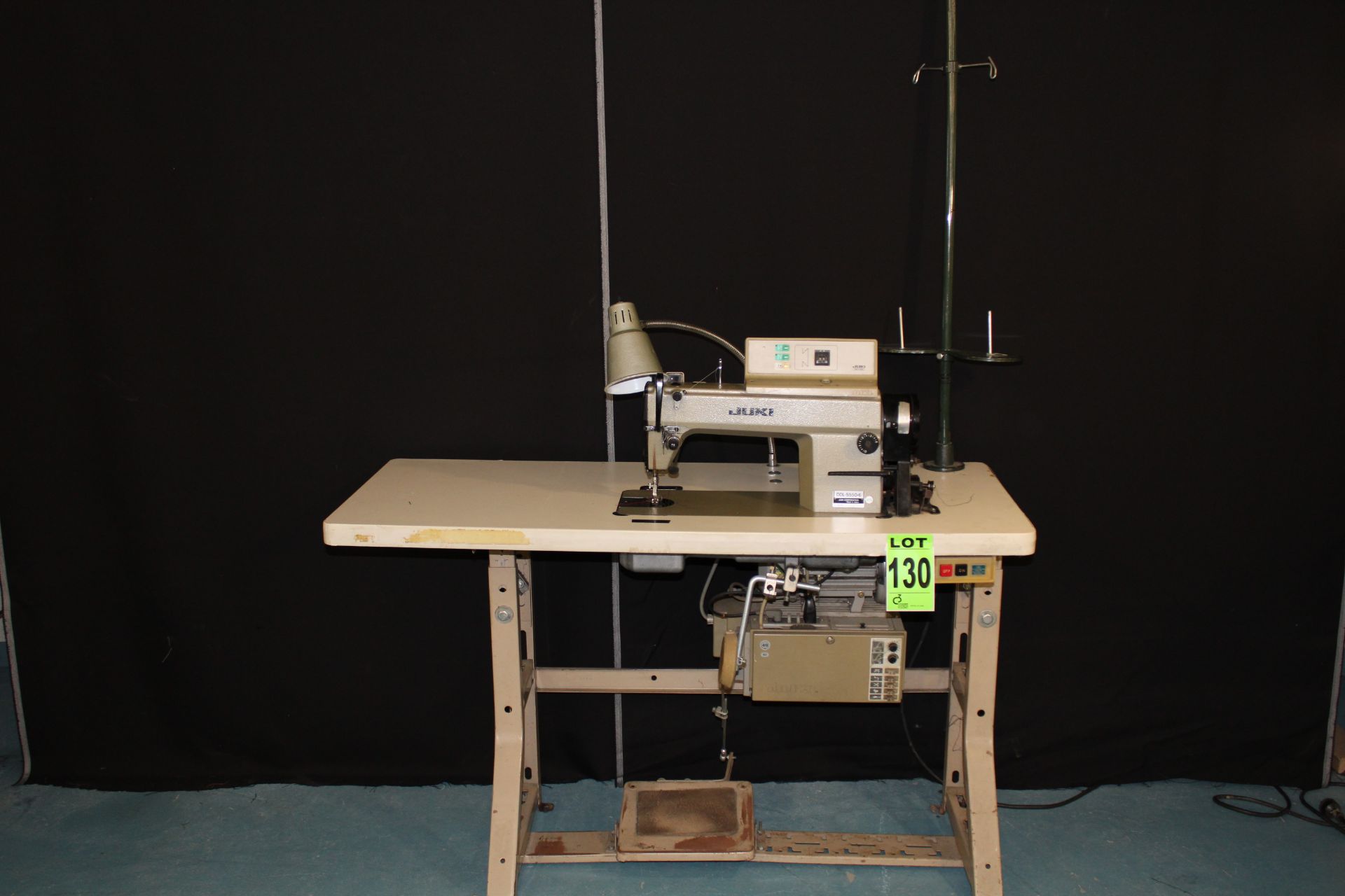 JUKI mod. DDL-5550-6, SC-120 industrial sewing machine, 110V, P/T/AIR FOOT LIFT