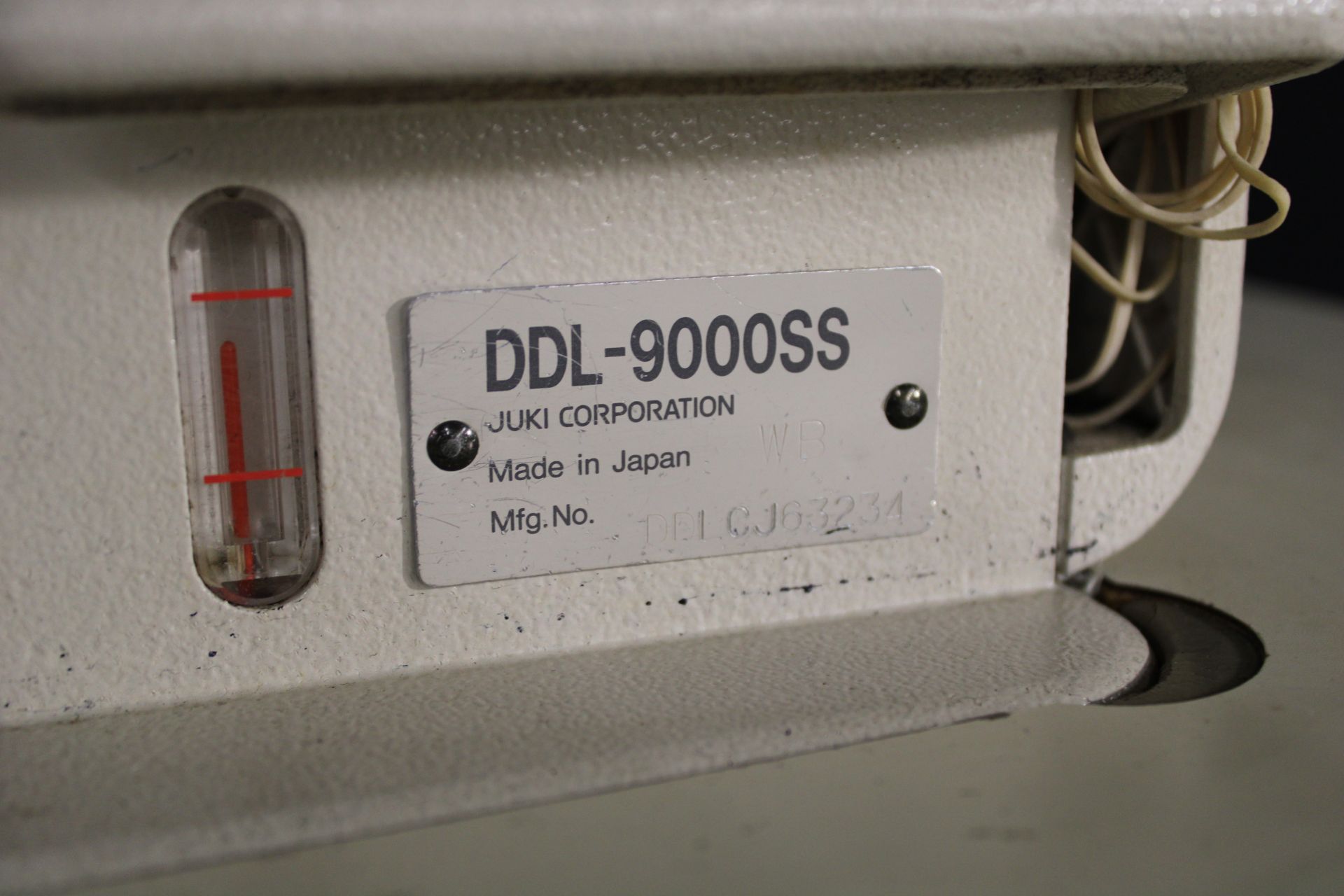 JUKI mod. DDL-9000SS industrial sewing machine, P/T/FOOT LIFT, 110V, stand Up - Image 3 of 6