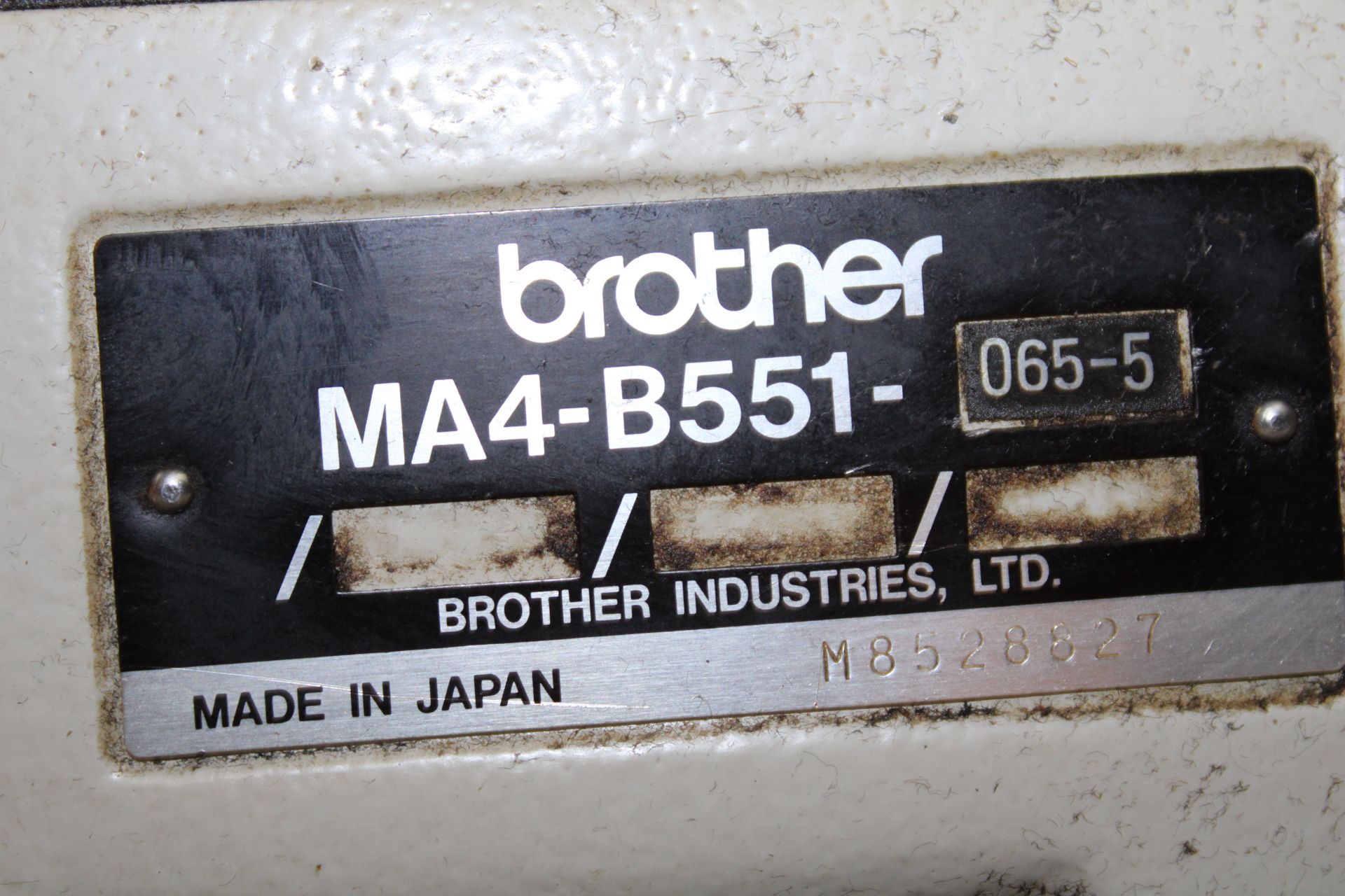 BROTHER mod. MA4-B551-065-5 industrial sewing machine, 110V, complete - Image 3 of 5