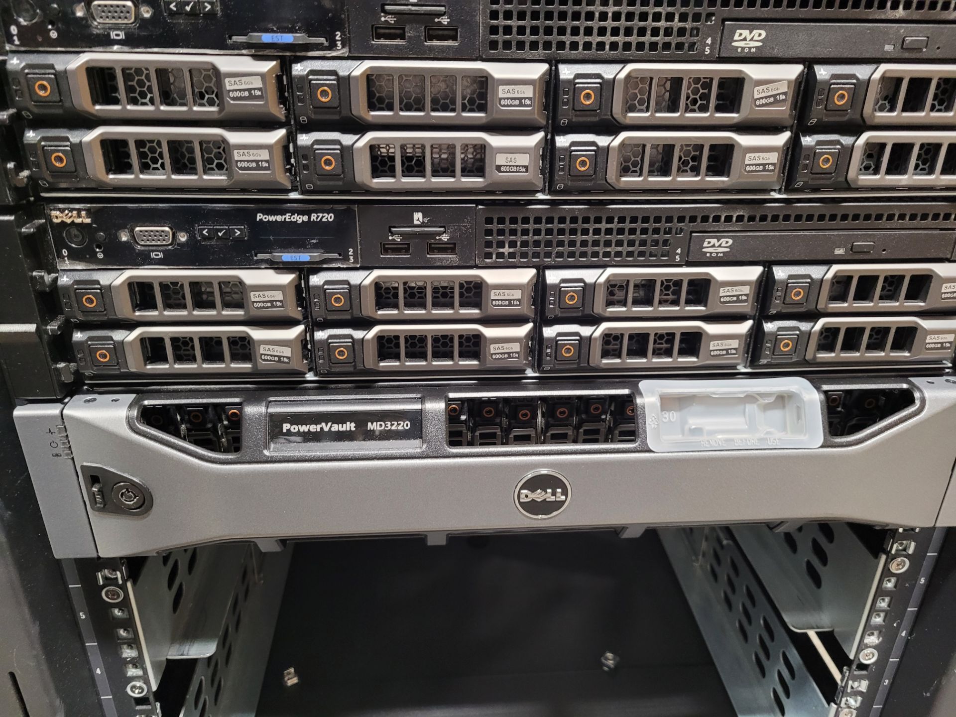 DELL PowerVault Server with Integrated DELL mod. KMMLED185 laptop display, housed in RACK SOLUTIONS - Image 14 of 23