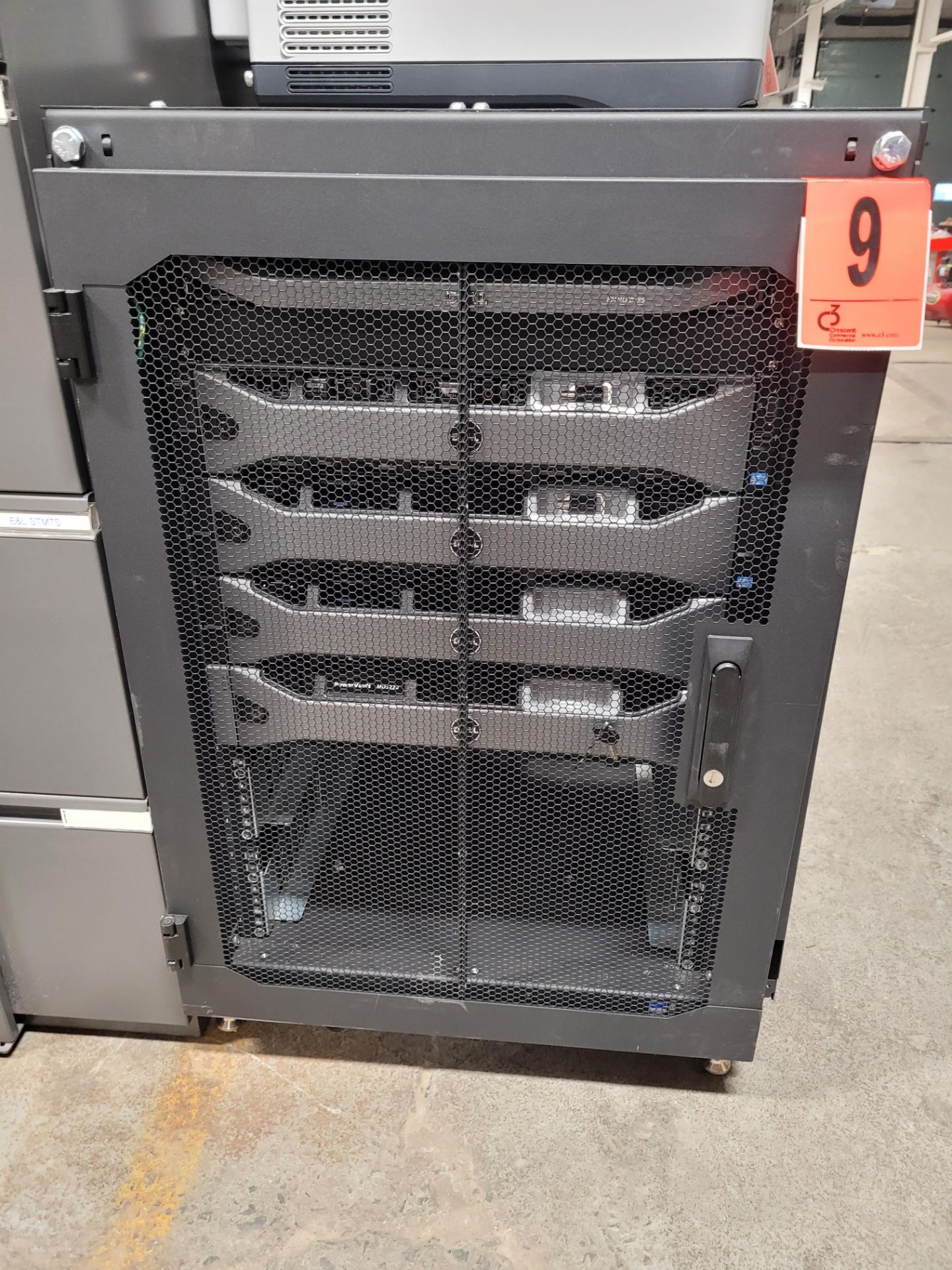 DELL PowerVault Server with Integrated DELL mod. KMMLED185 laptop display, housed in RACK SOLUTIONS - Image 2 of 23