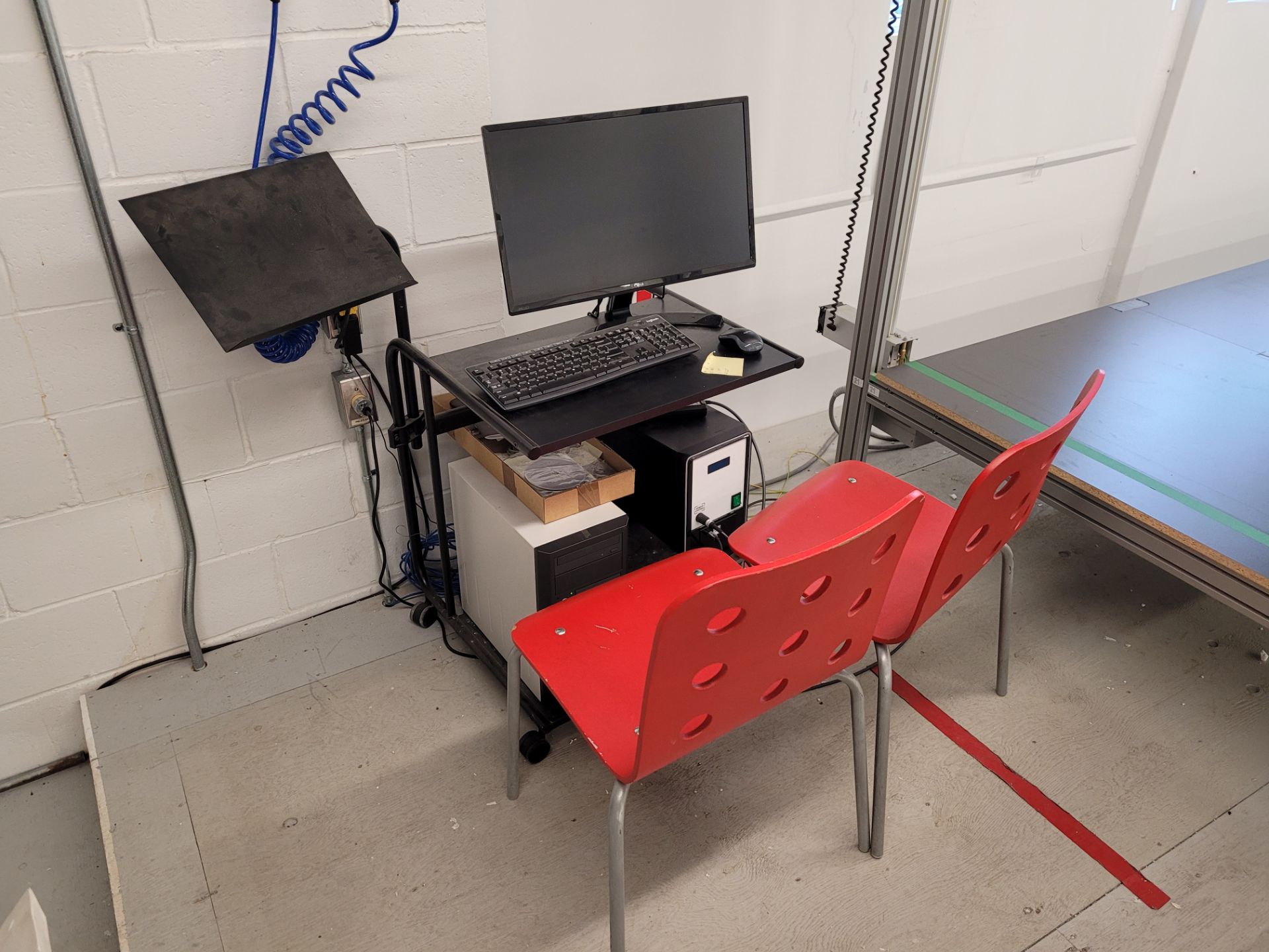 MEGAPL Styrofoam Cutter mod. Hotwire Cutting Machine, ser. 68-Z017USB-C, with controller and accesso - Image 2 of 23