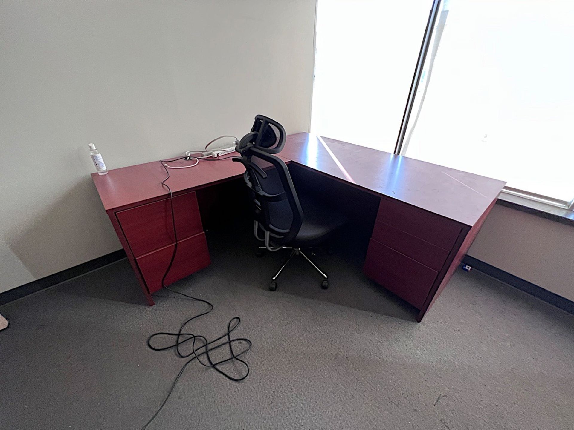 L SHAPED DESK