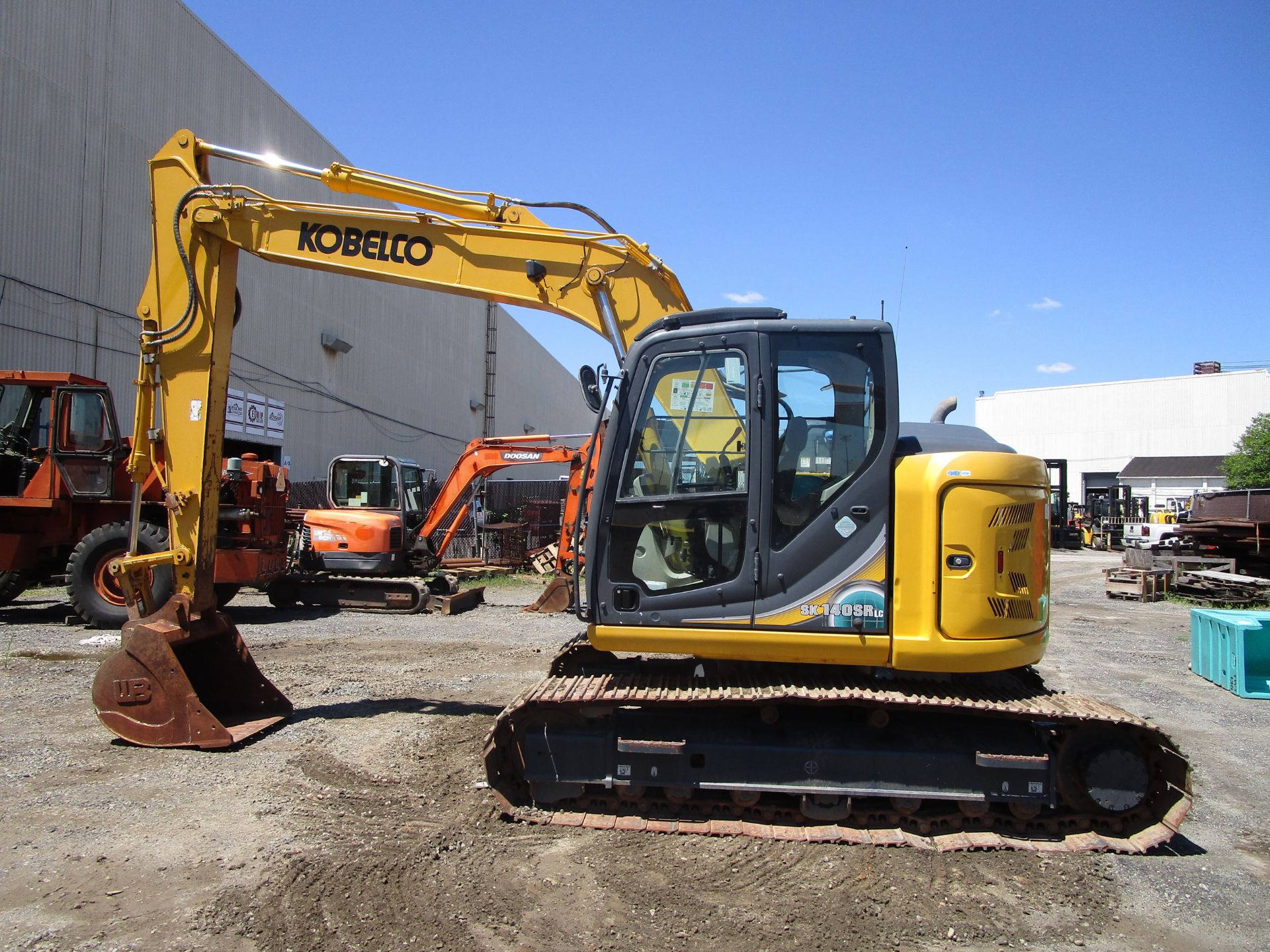 2018 Kobelco SK140SRLC-5 Excavator - Image 8 of 21