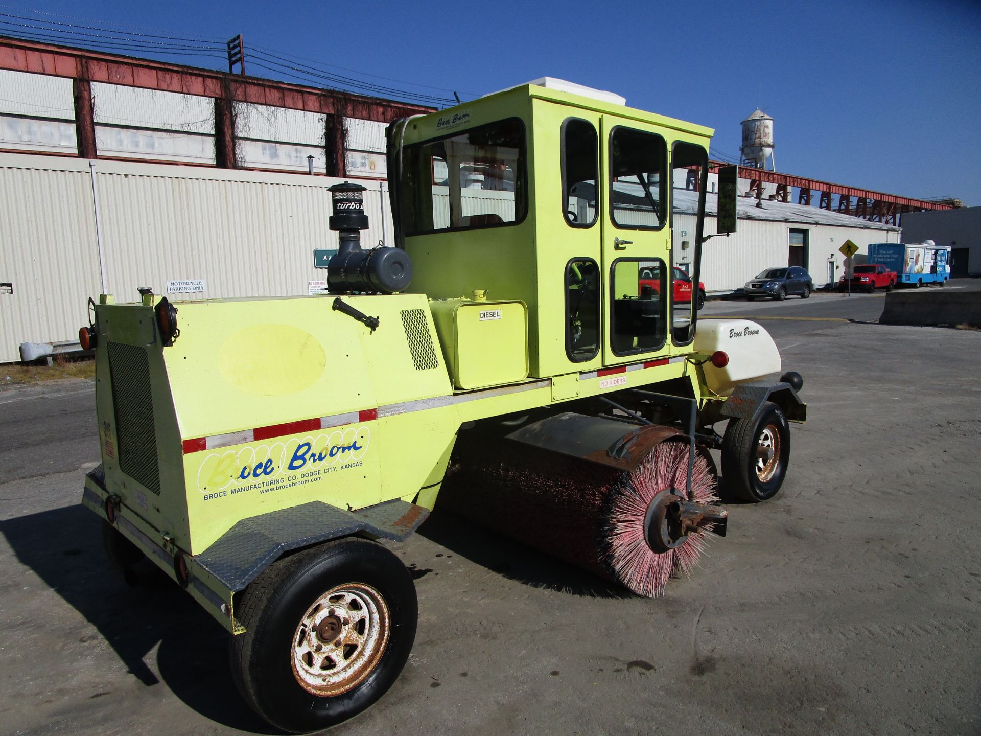 Broce RC300 Broom Street Sweeper - Image 4 of 13