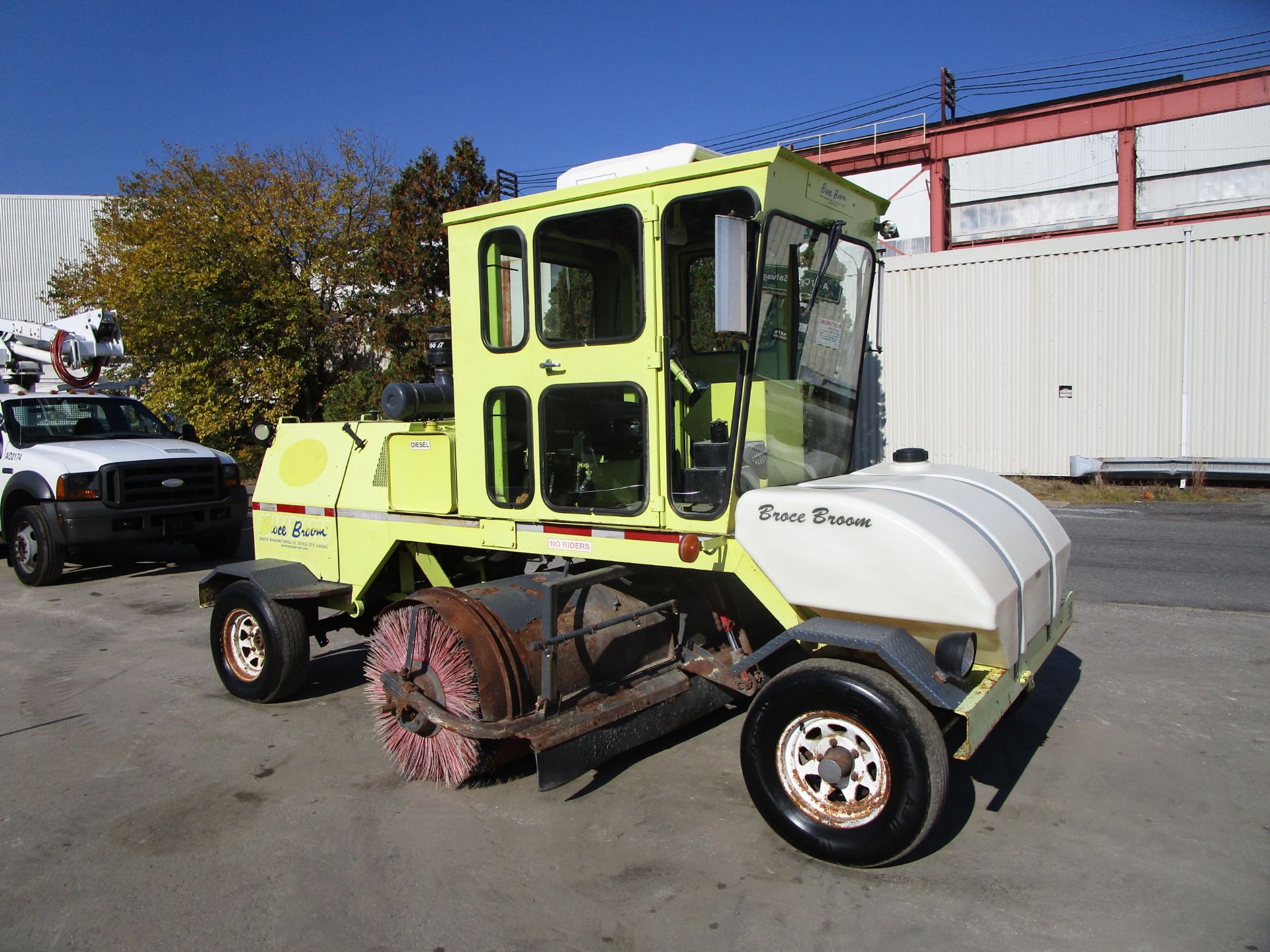 Broce RC300 Broom Street Sweeper - Image 2 of 13