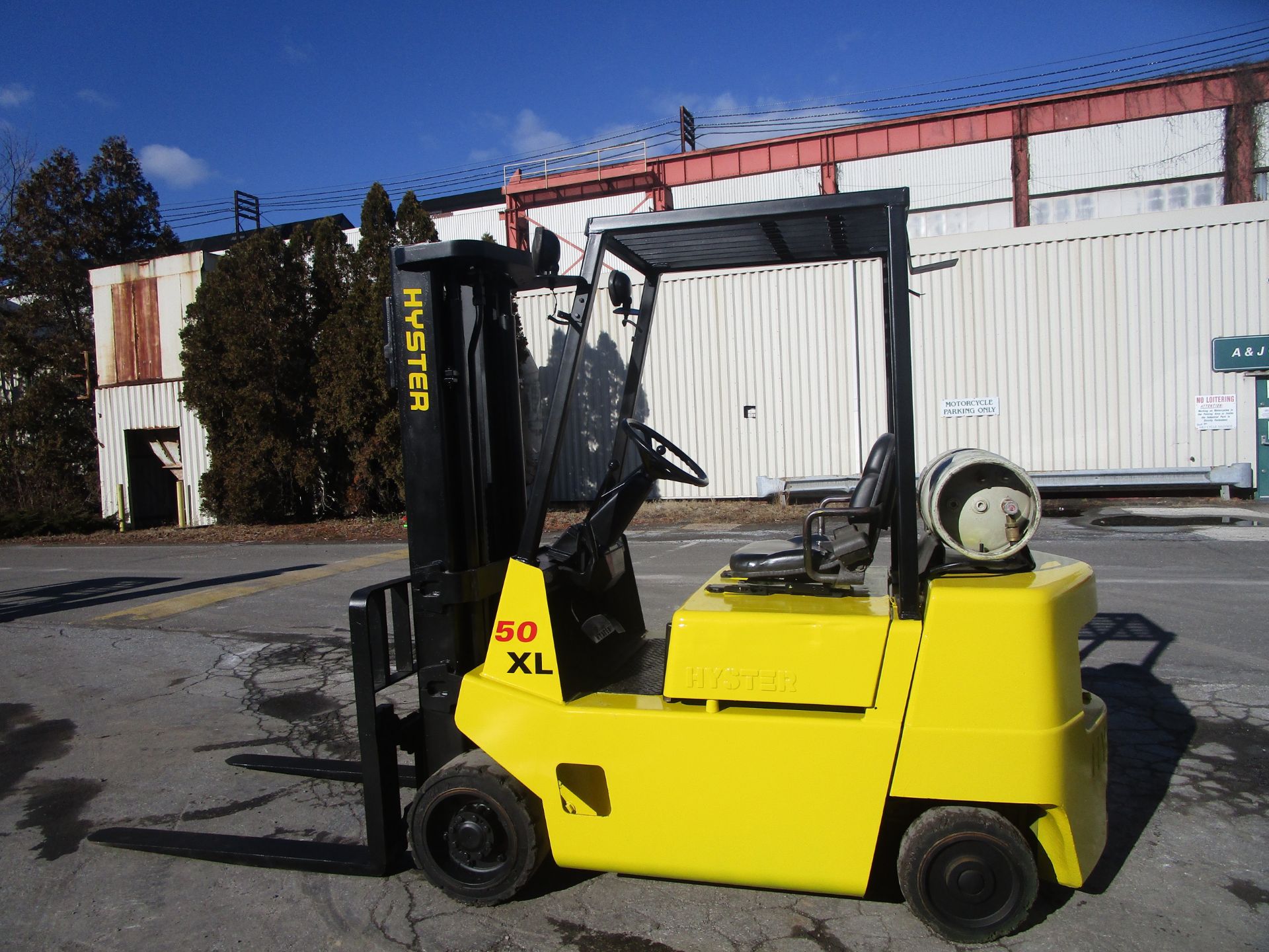 Hyster S50XL 5,000 lb Forklift - Image 6 of 11