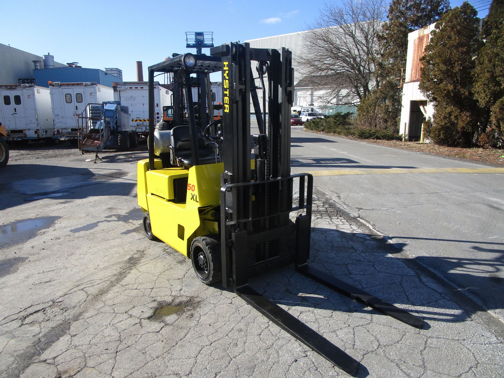 Hyster S50XL 5,000 lb Forklift - Image 2 of 11
