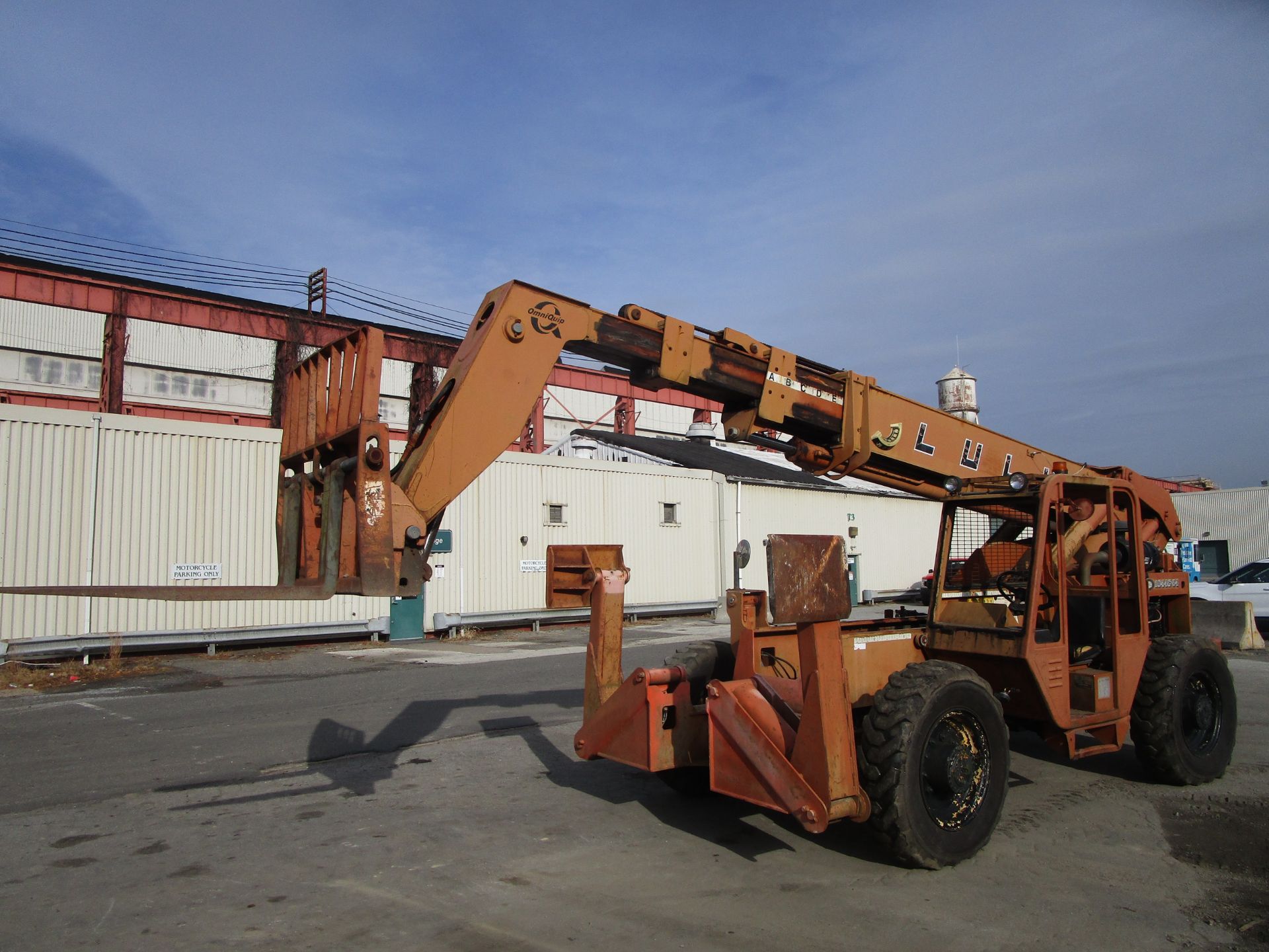 Lull 1044C-54 10,000 lb Telescopic Forklift - Image 4 of 14