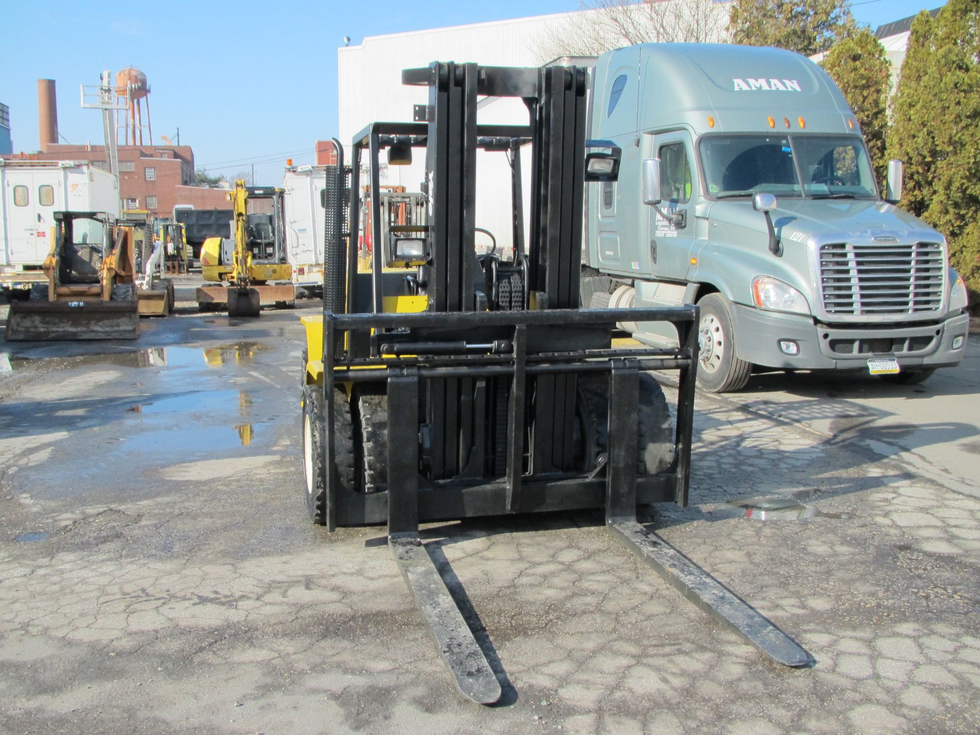 Yale GDP155CA 15,500 lb Forklift - Image 2 of 11