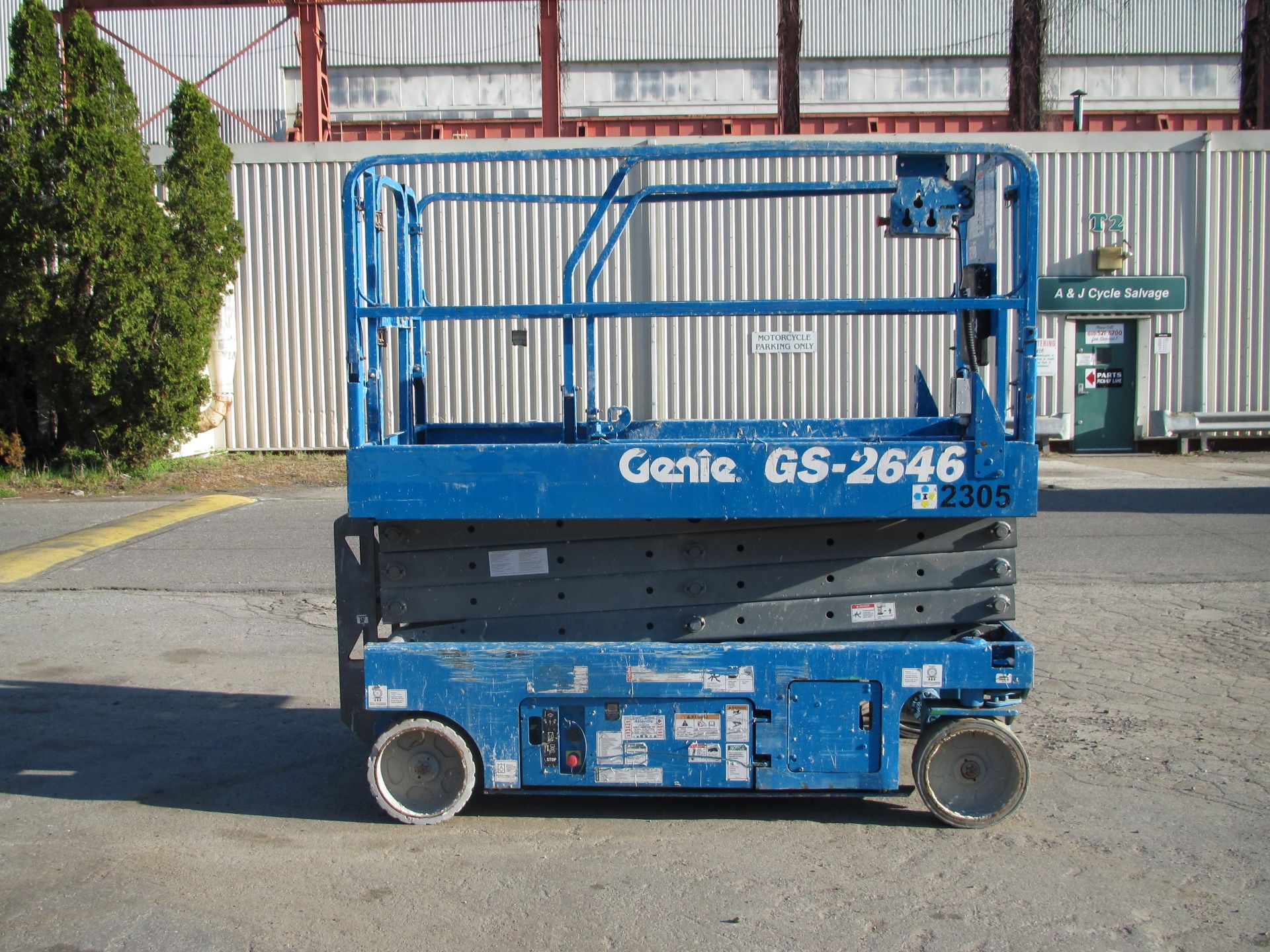 Genie GS-2646 500 lb Scissor Lift 26 Ft Height
